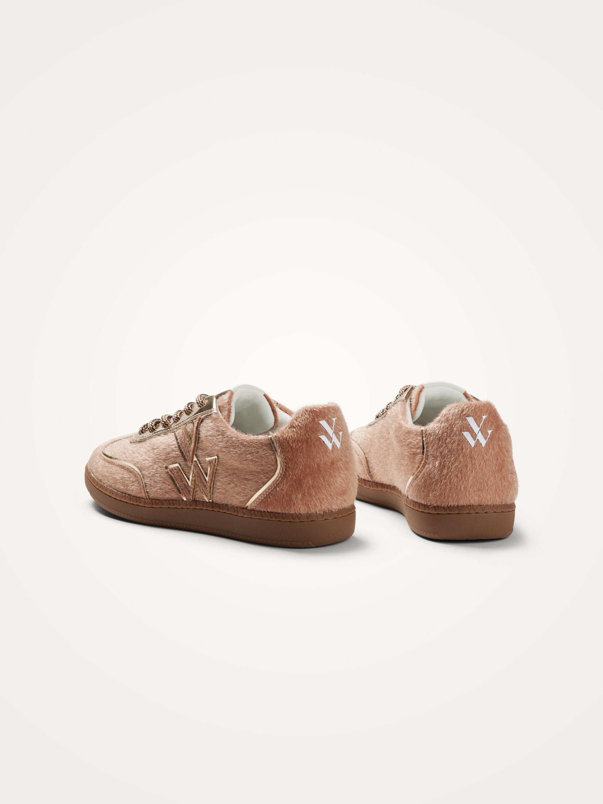 Sneakers with monogram on retro sole VANESSA WU Pink