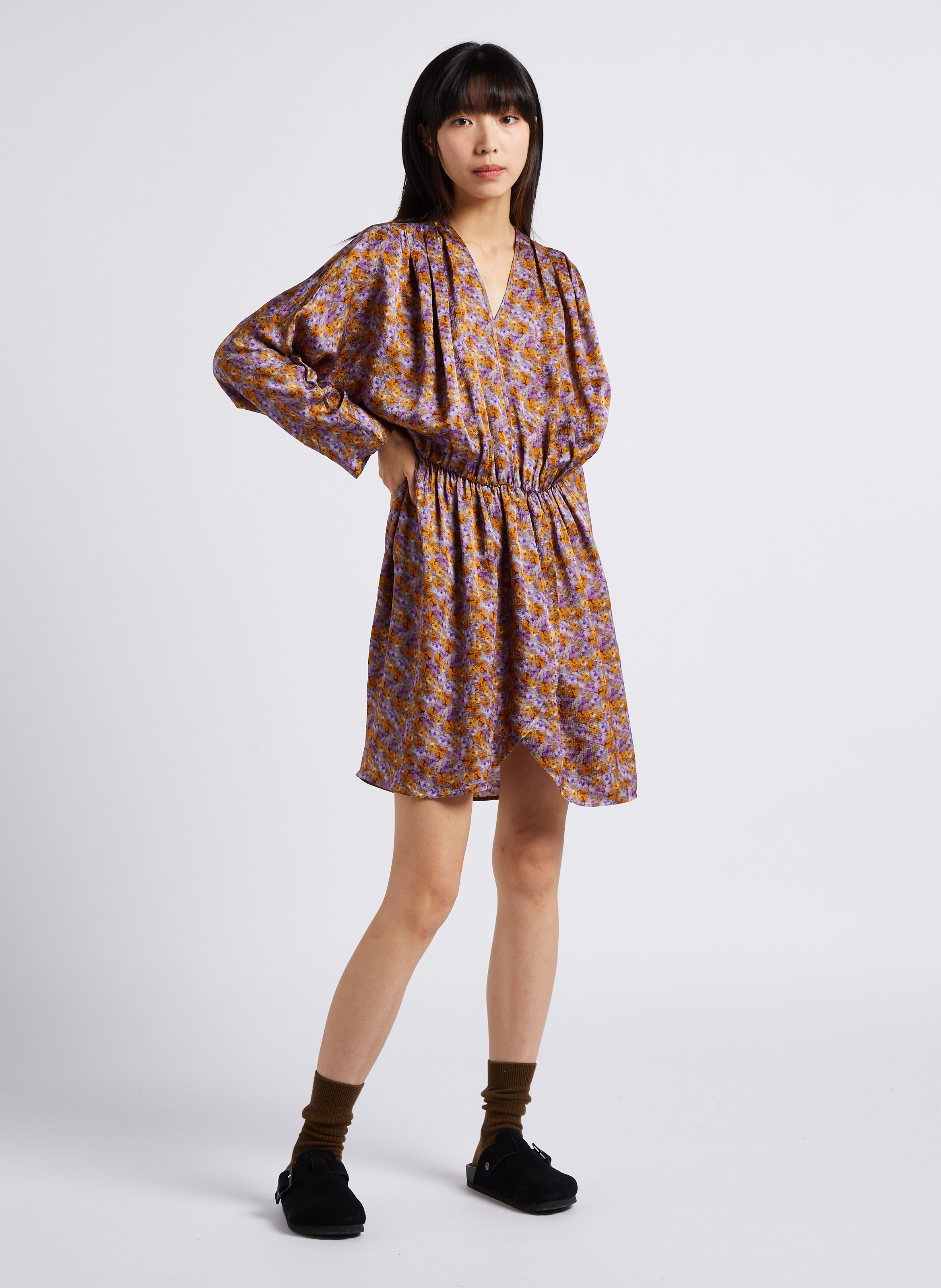 V-neck fitted midi dress ATTIC AND BARN Purple