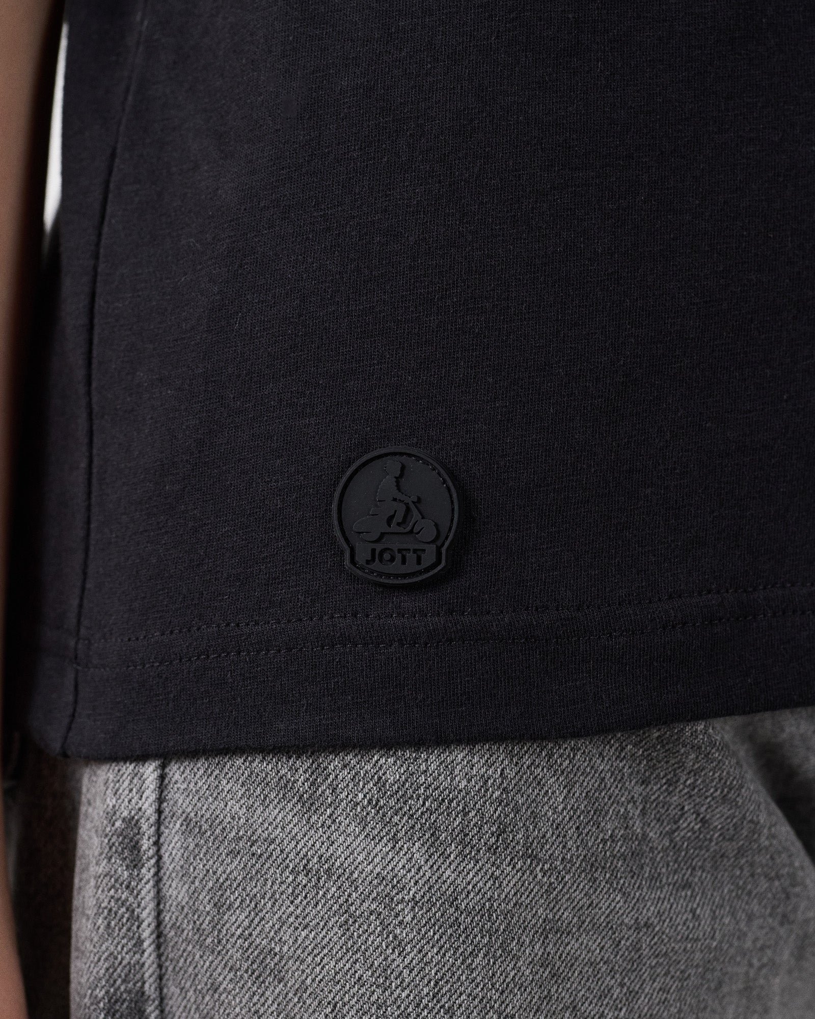 Lucia round neck t-shirt JOTT Black