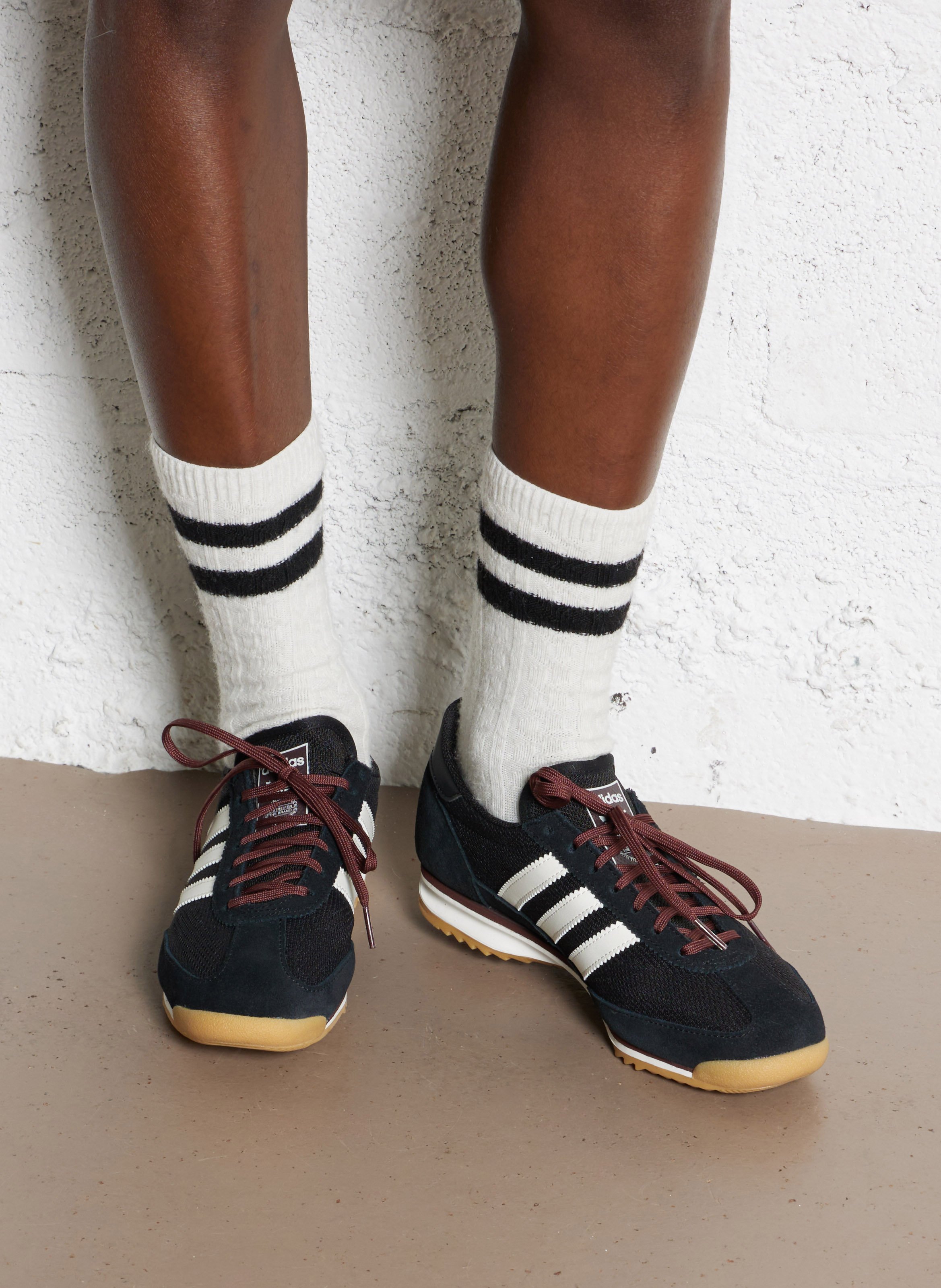 Flache Sneaker zum Schnüren ADIDAS Schwarz