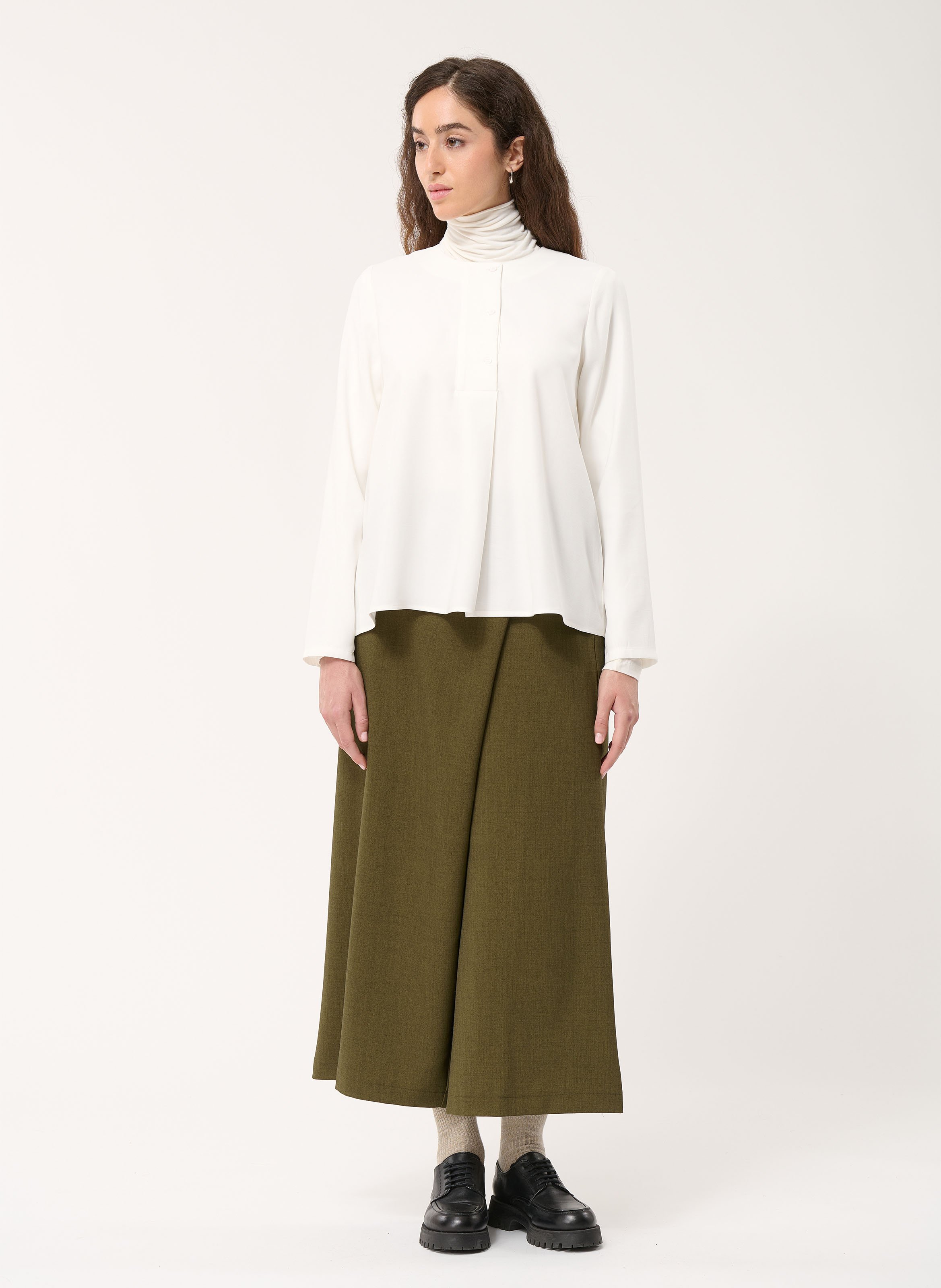 Top col rond  HUMILITY Blanc