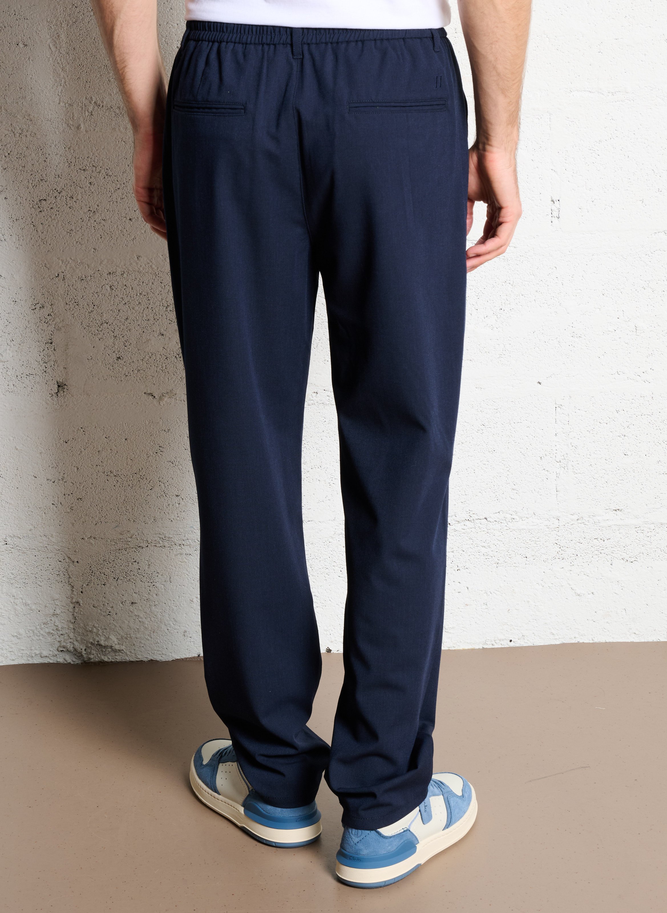 Carrot trousers LES DEUX Blue