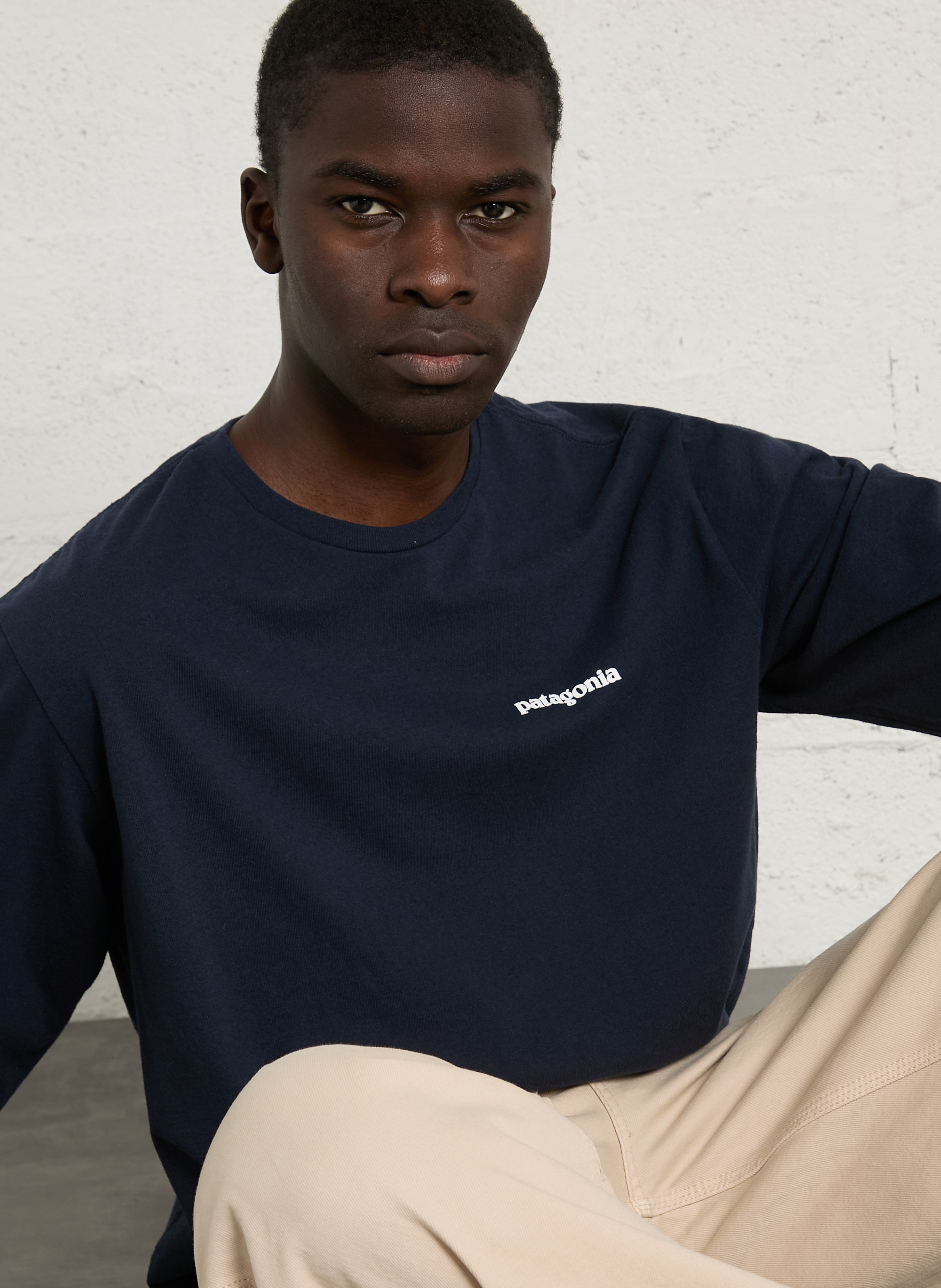 Rundhals-T-Shirt aus recyceltem Baumwoll-Mix mit Siebdruck, Regular Fit PATAGONIA