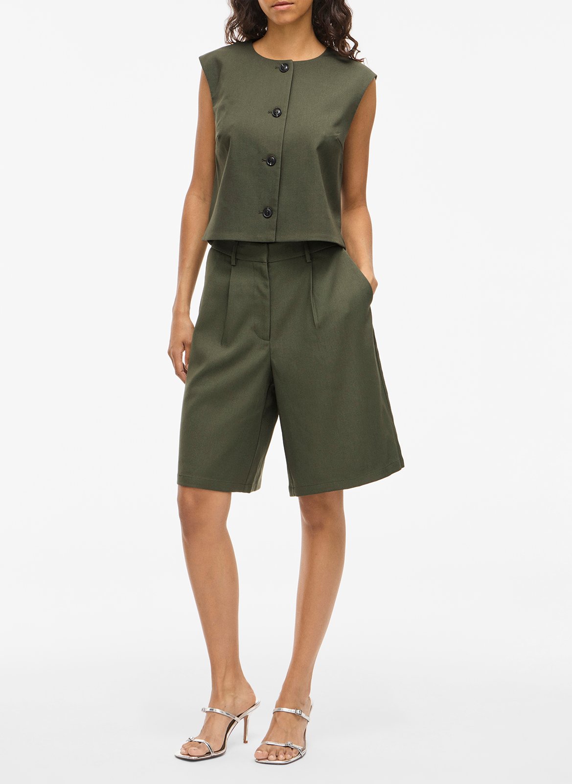 Straight Bermuda shorts in blended recycled fibers VILA Green