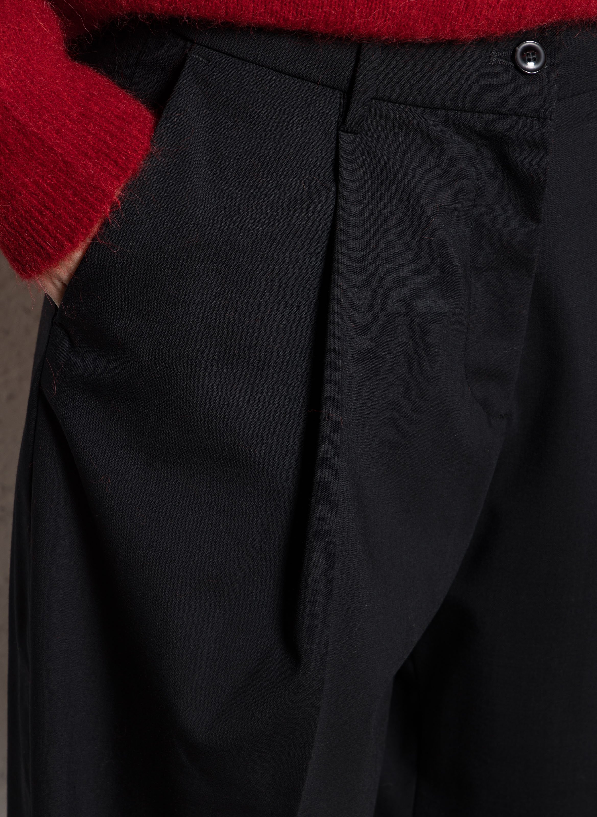 Straight wool trousers BELLEPIECE Black