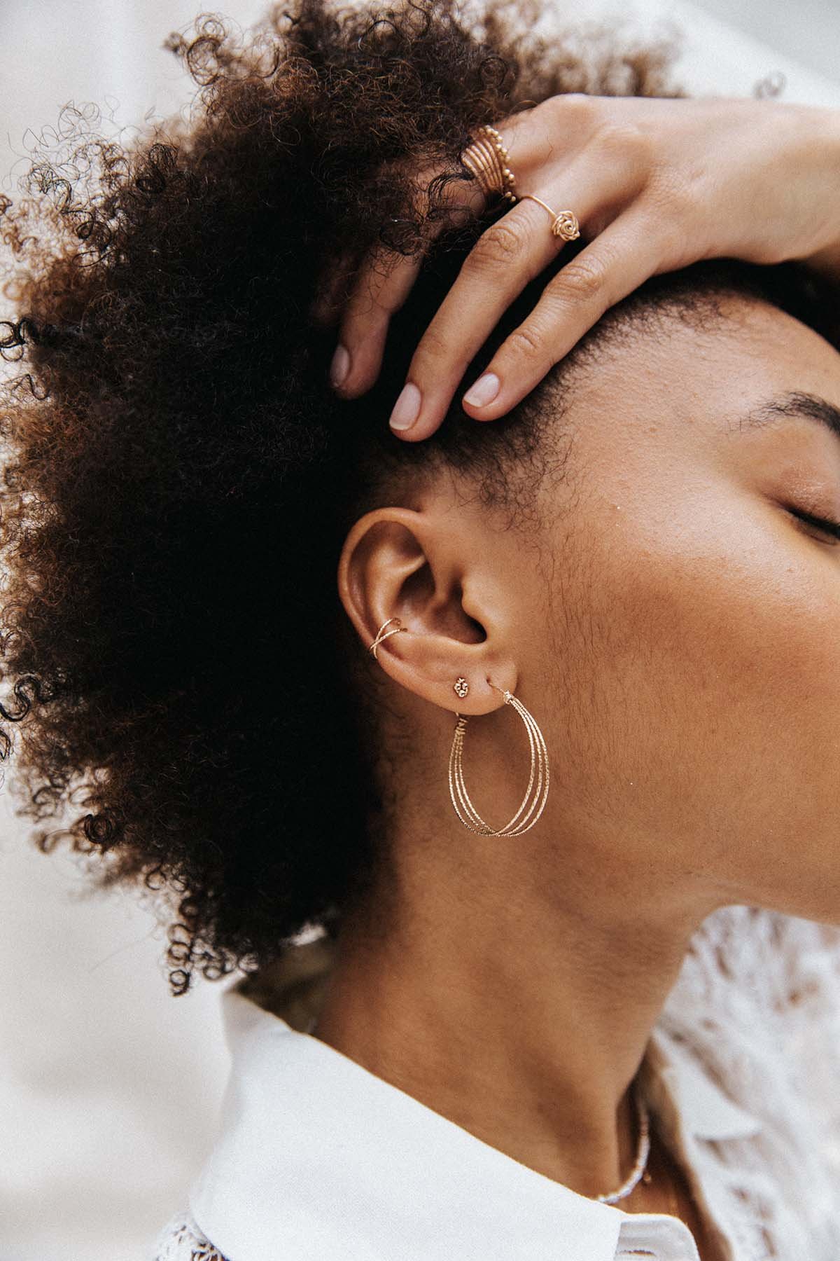 Faux crossed piercing YAY Golden