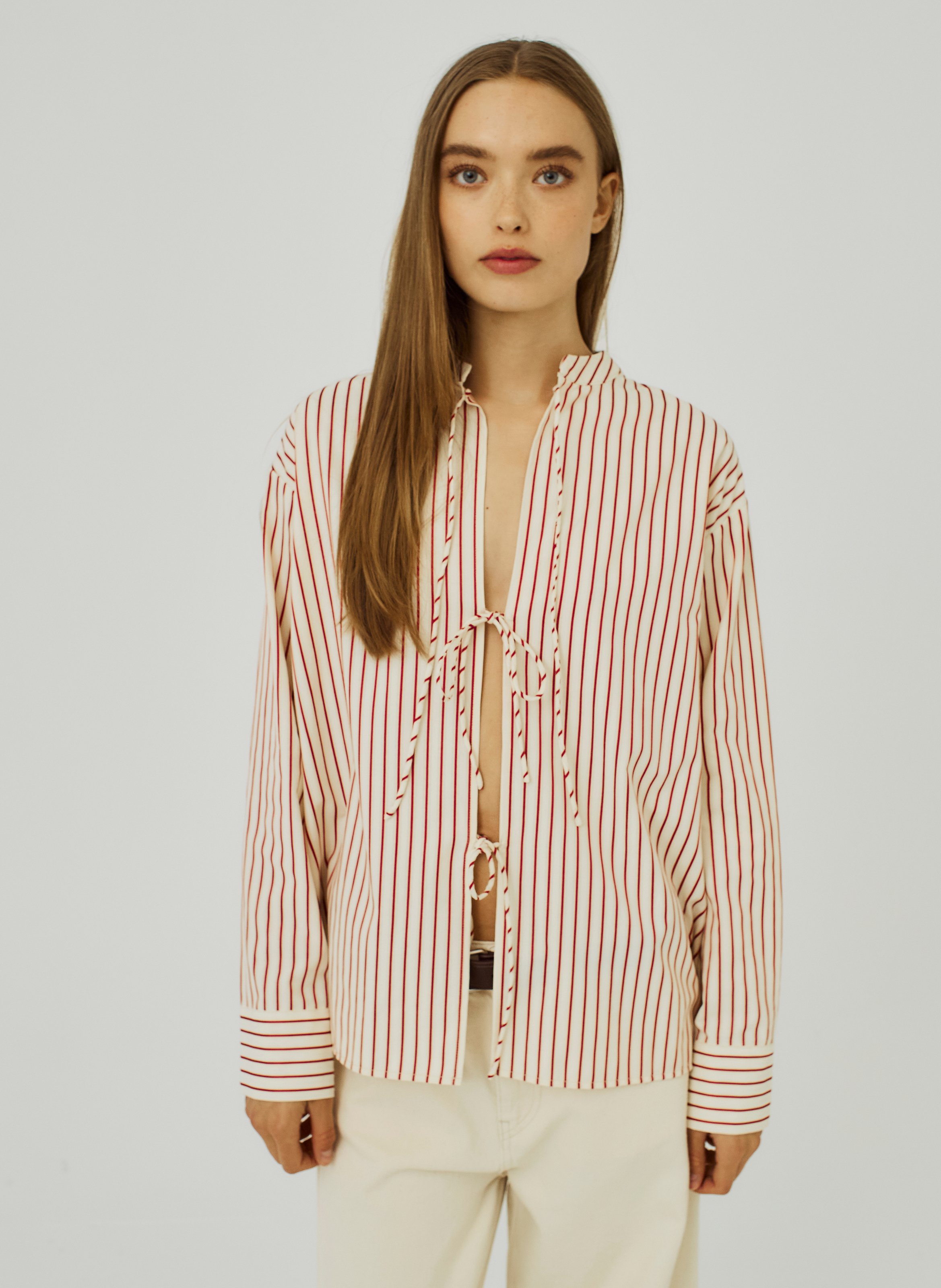 Round neck shirt NORR Red