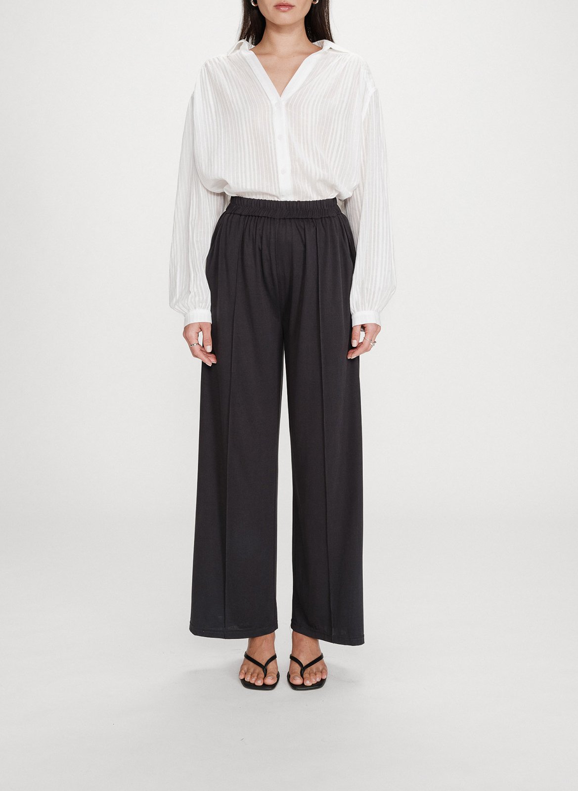 Wide fluid plain trousers GRACE ET MILA Black