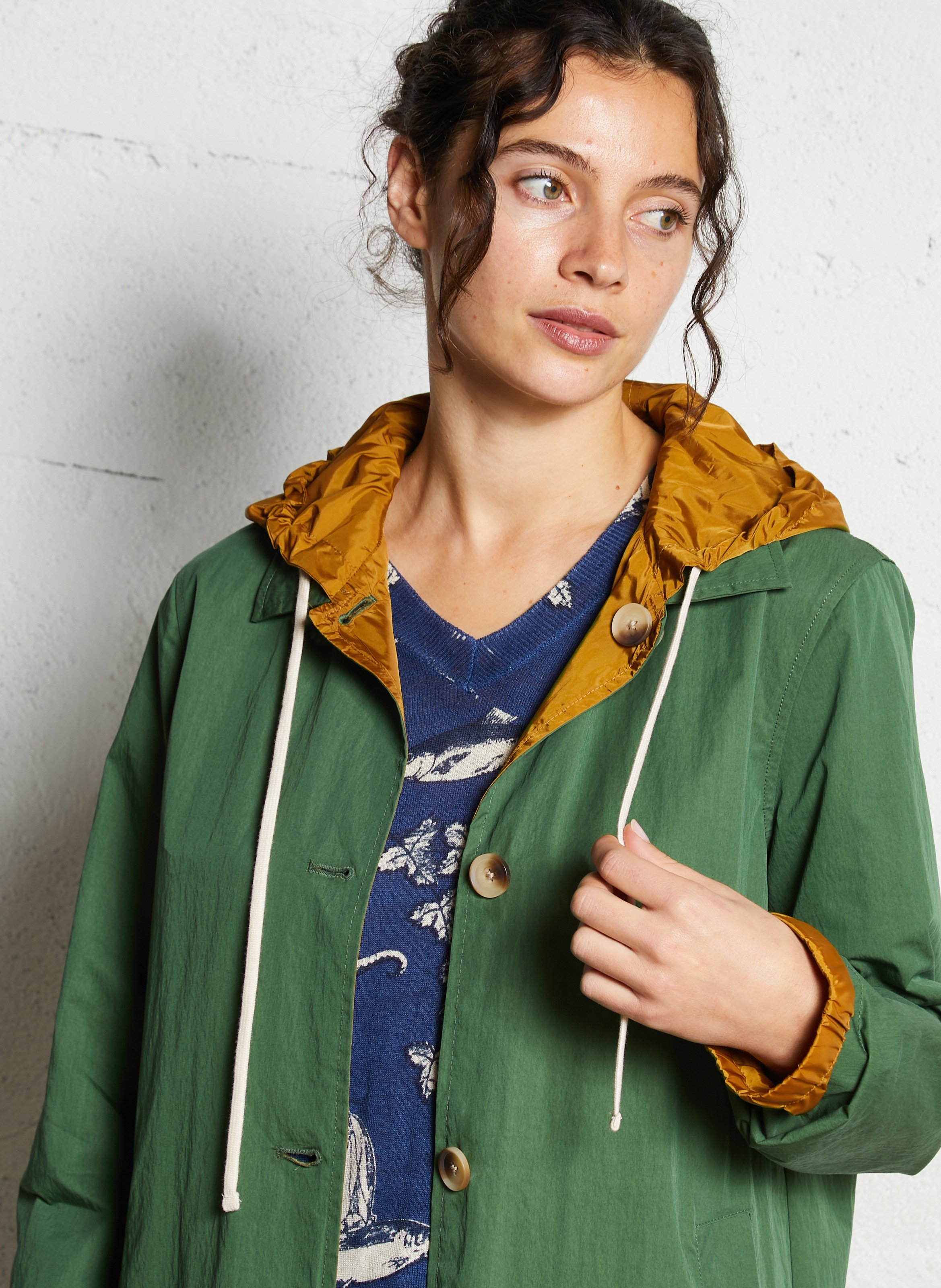 Trenchcoat met capuchon - katoenblend NICE THINGS Kaki