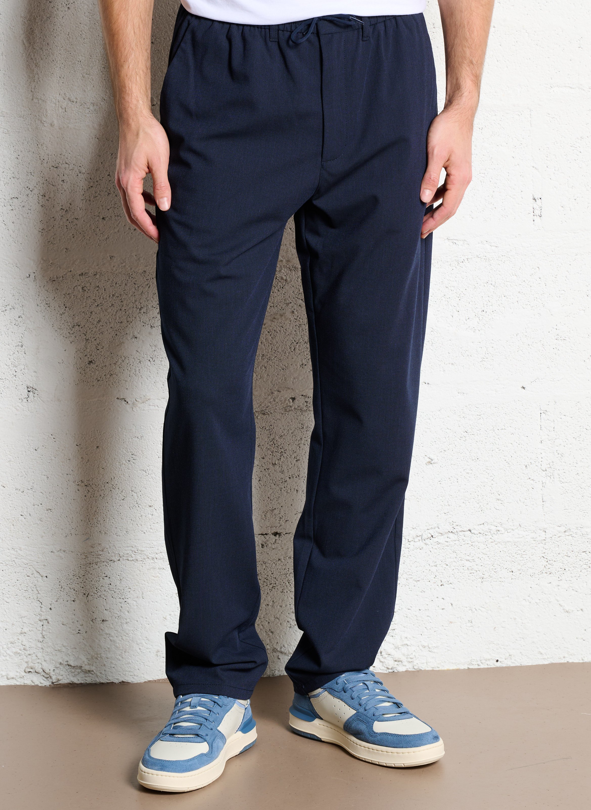 Carrot trousers LES DEUX Blue