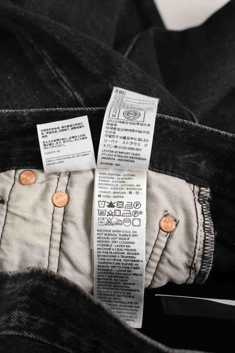 - Straight-leg jeans
- 5 pockets
- Straight cut
- Faded effect LEVI'S - Seconde main Black