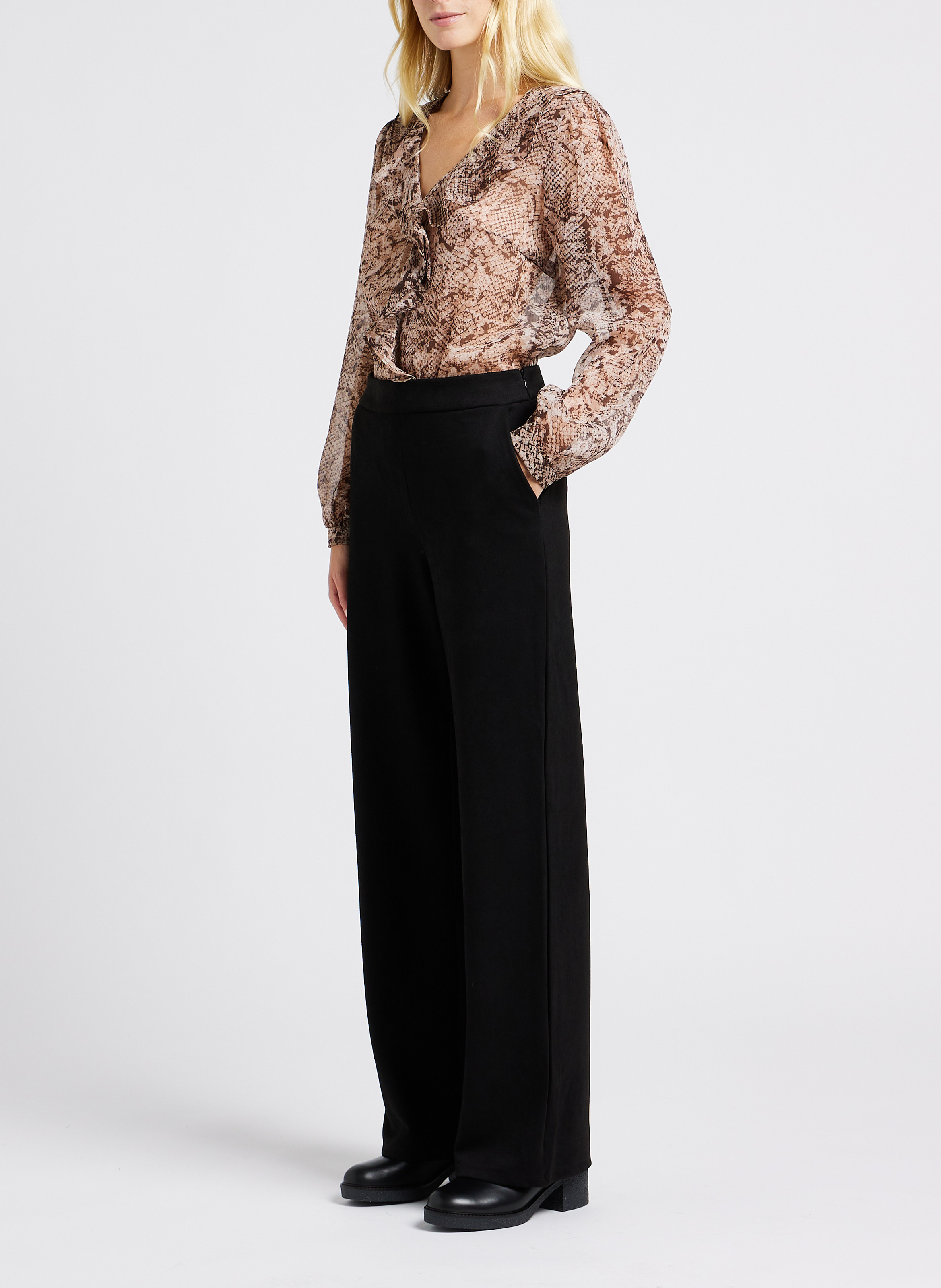 Rüschen-Top mit V-Ausschnitt und Python-Print GRACE ET MILA Beige