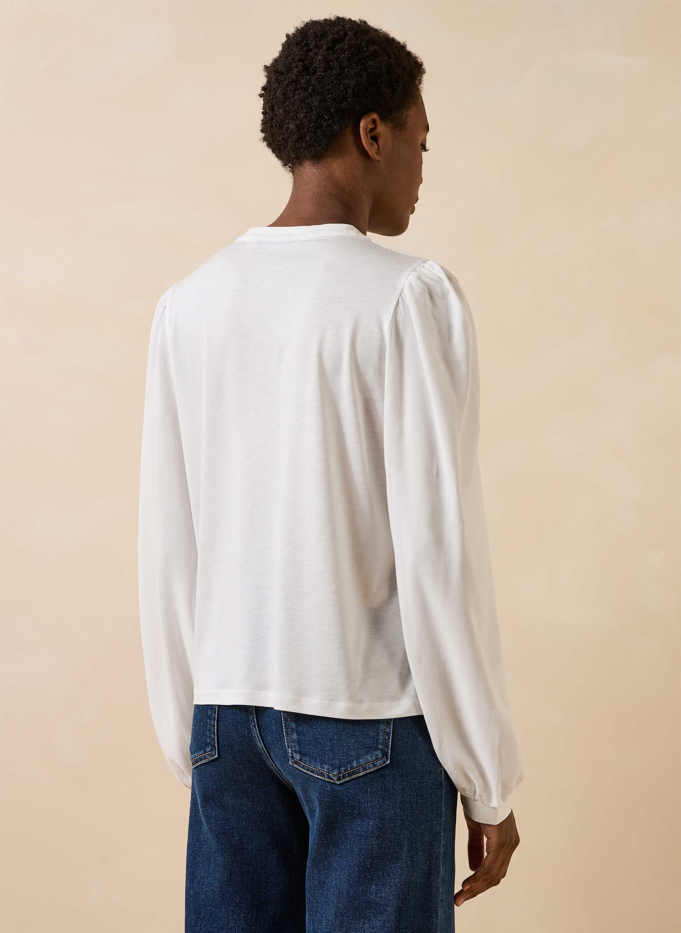 Tee-shirt col V  LA FEE MARABOUTEE Blanc