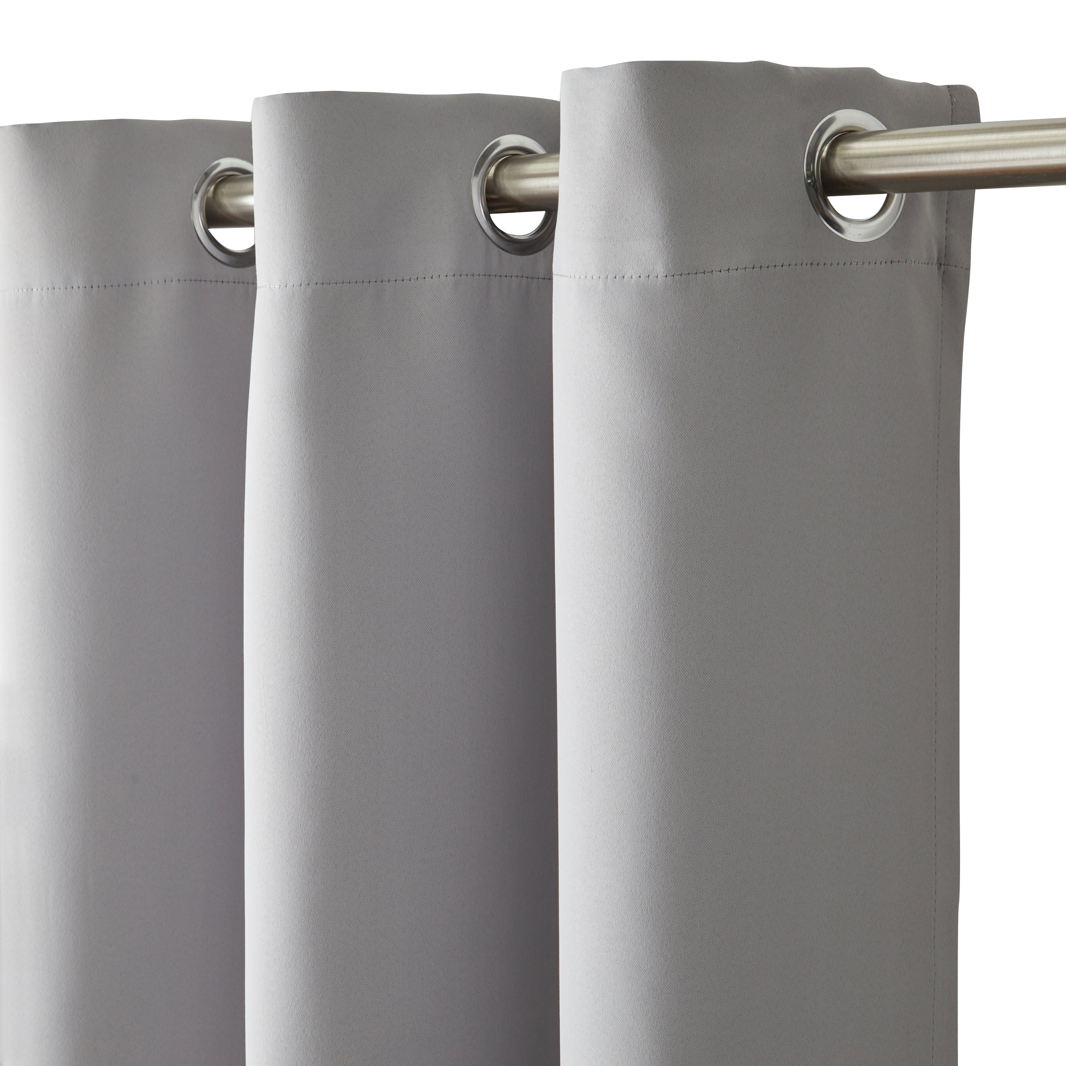 Pack of 2 blackout curtains with eyelets MADURA Grey