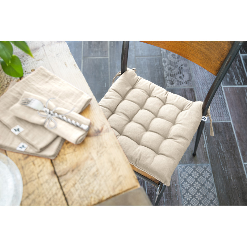 Quilted water-repellent outdoor seat L'EFFET PAPILLON