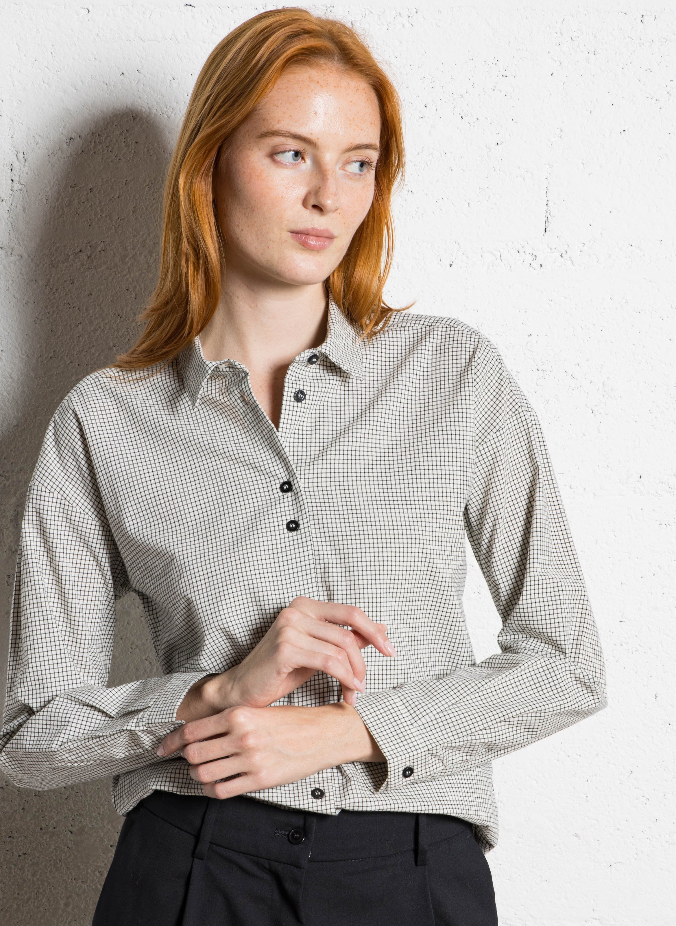 Straight-cut cotton-blend shirt with classic collar I CODE White