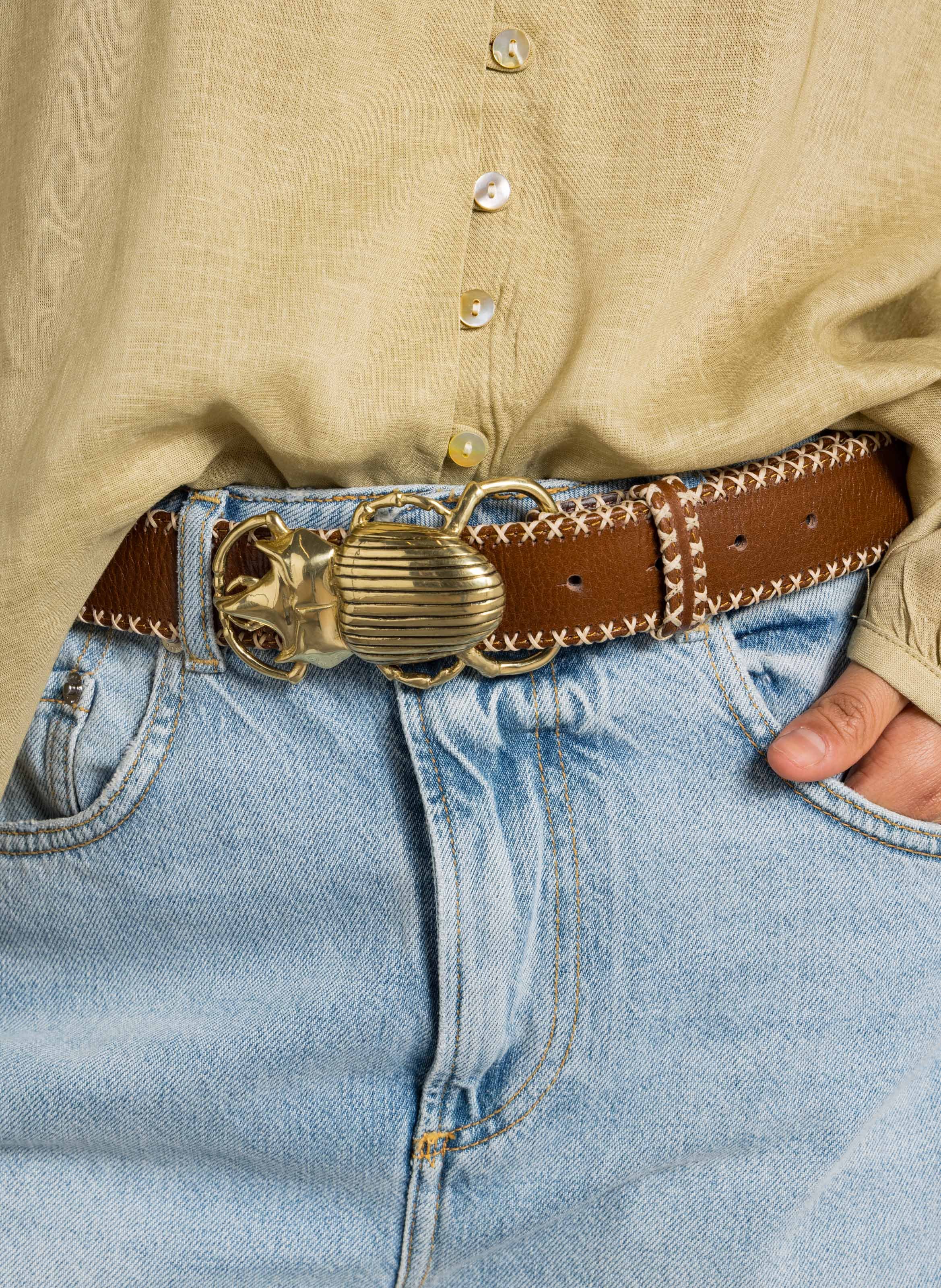 - Mit Schnalle zu schlieen. - Breite: 3 cm.  CLARIS VIROT Braun