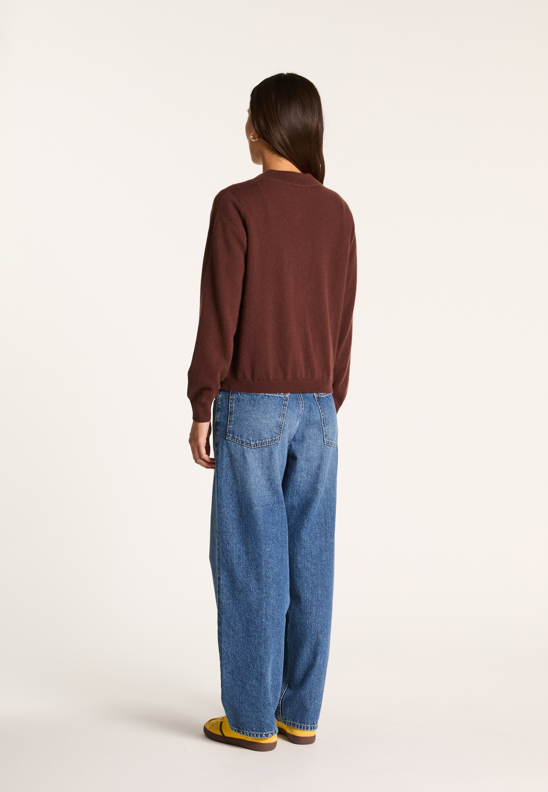 Buttoned cashmere cardigan Brown