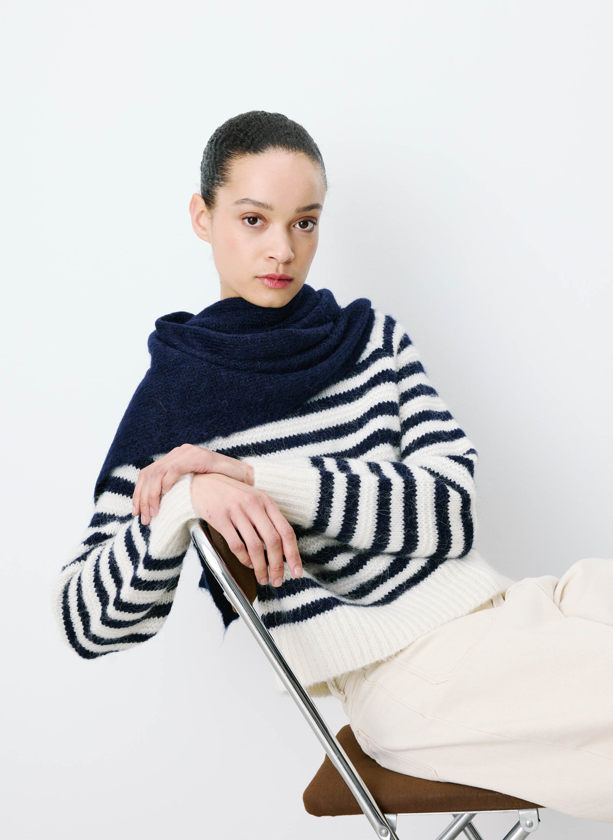 Pull col rond en laine mélangée GRACE ET MILA Bleu