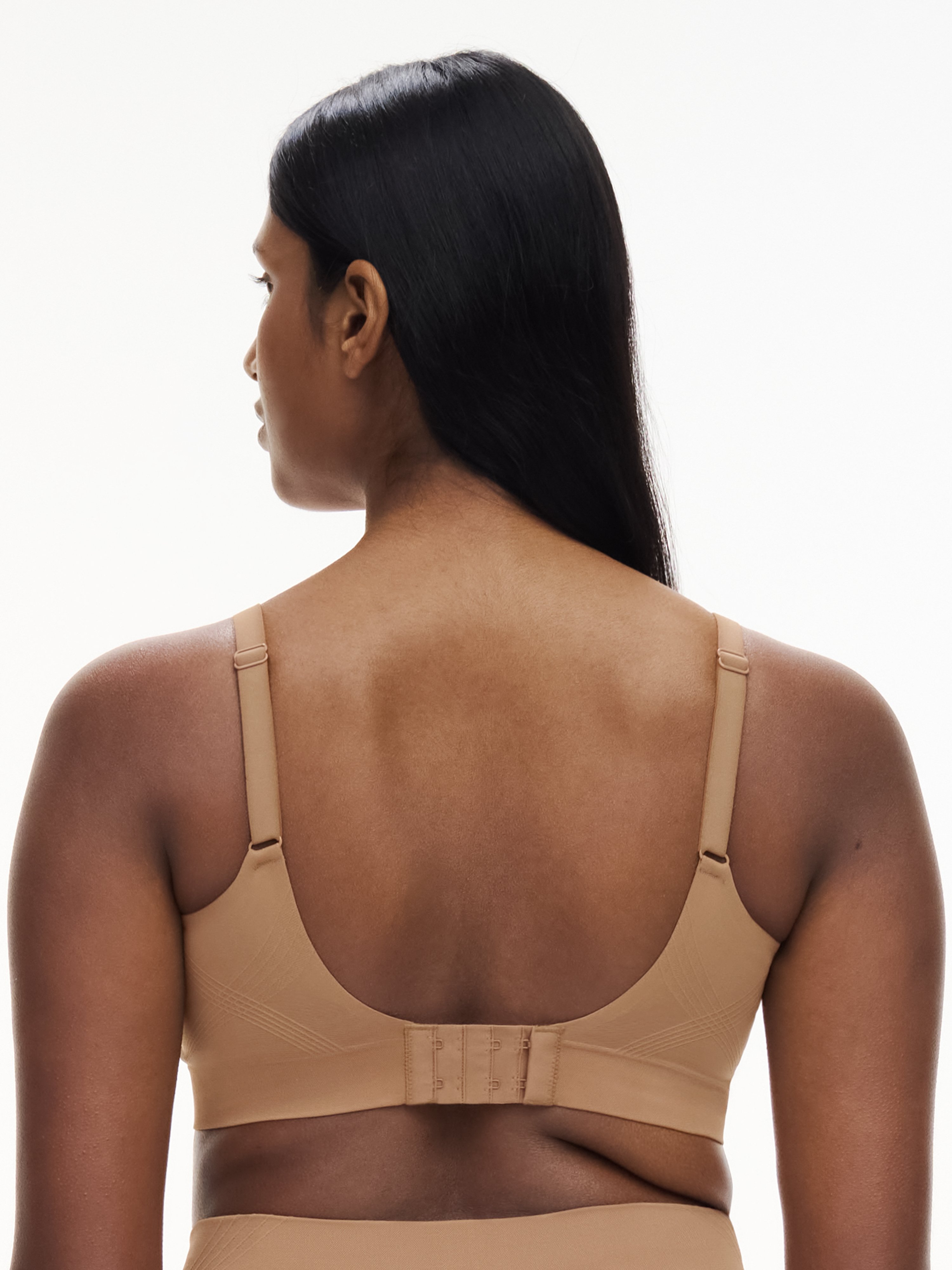 Supportive wireless shaping bra CHANTELLE Brown