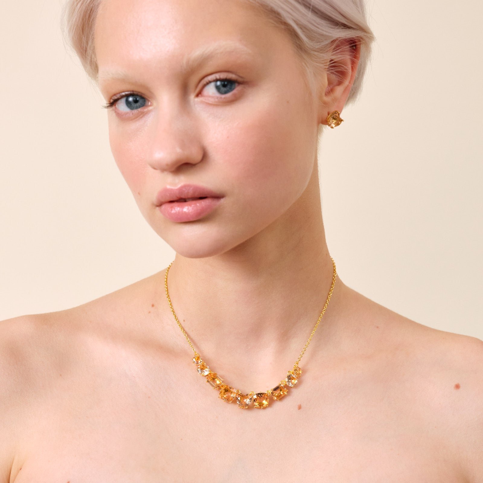 La Diamantine apricot fine necklace with 9 stones LES NEREIDES Pink