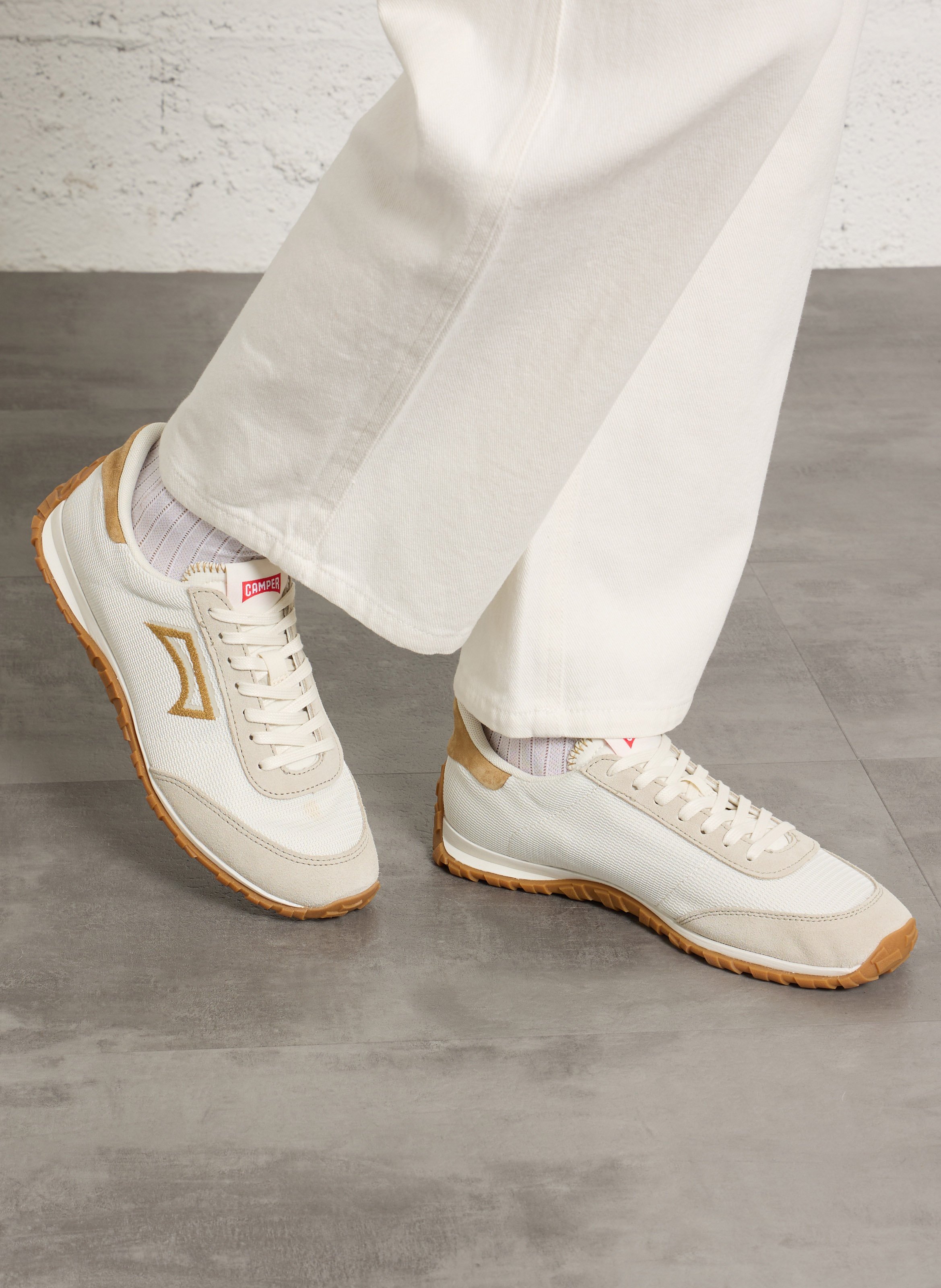 Flache Sneaker zum Schnüren CAMPER Weiss