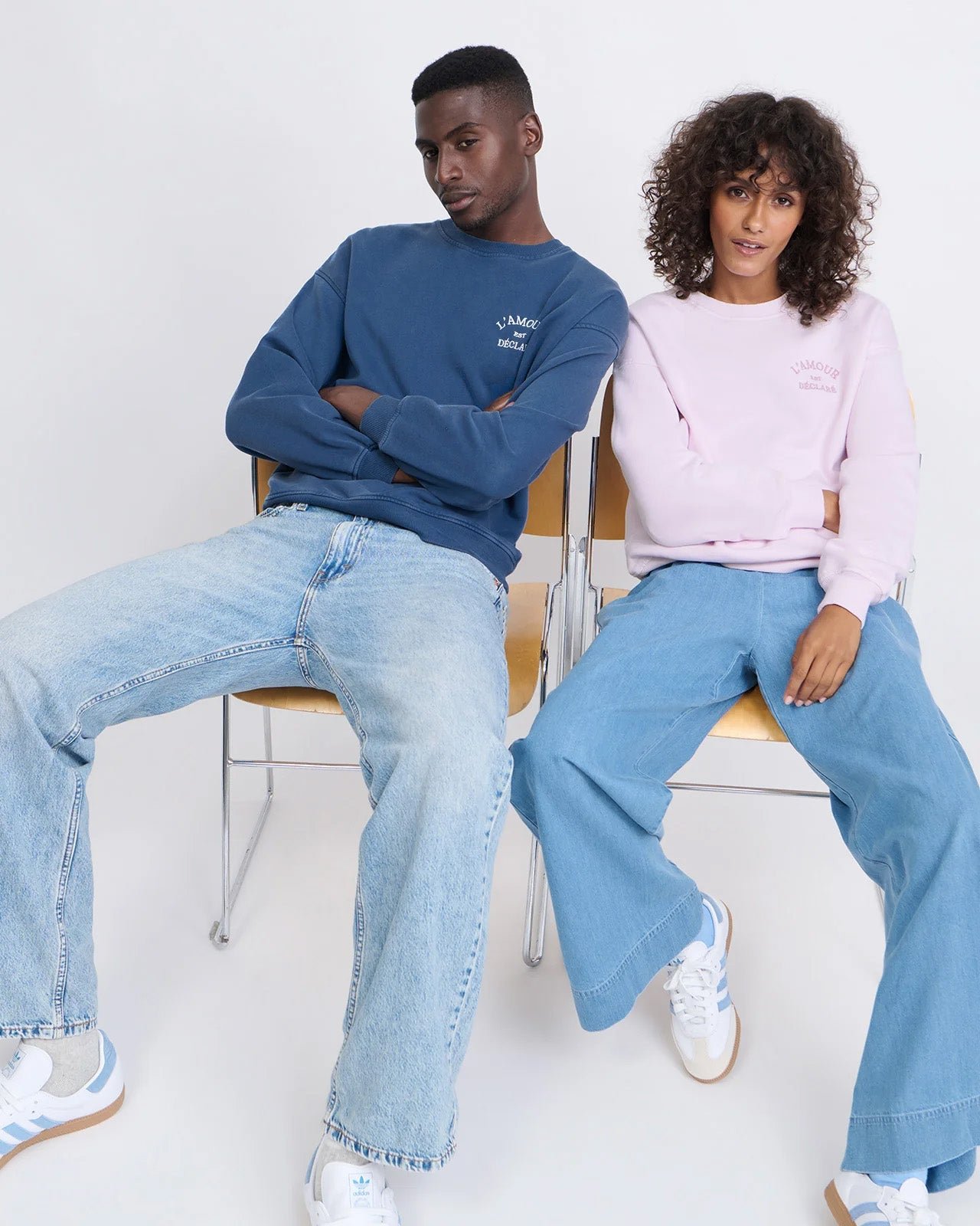 Love is declared embroidered sweatshirt EMOI EMOI Pink