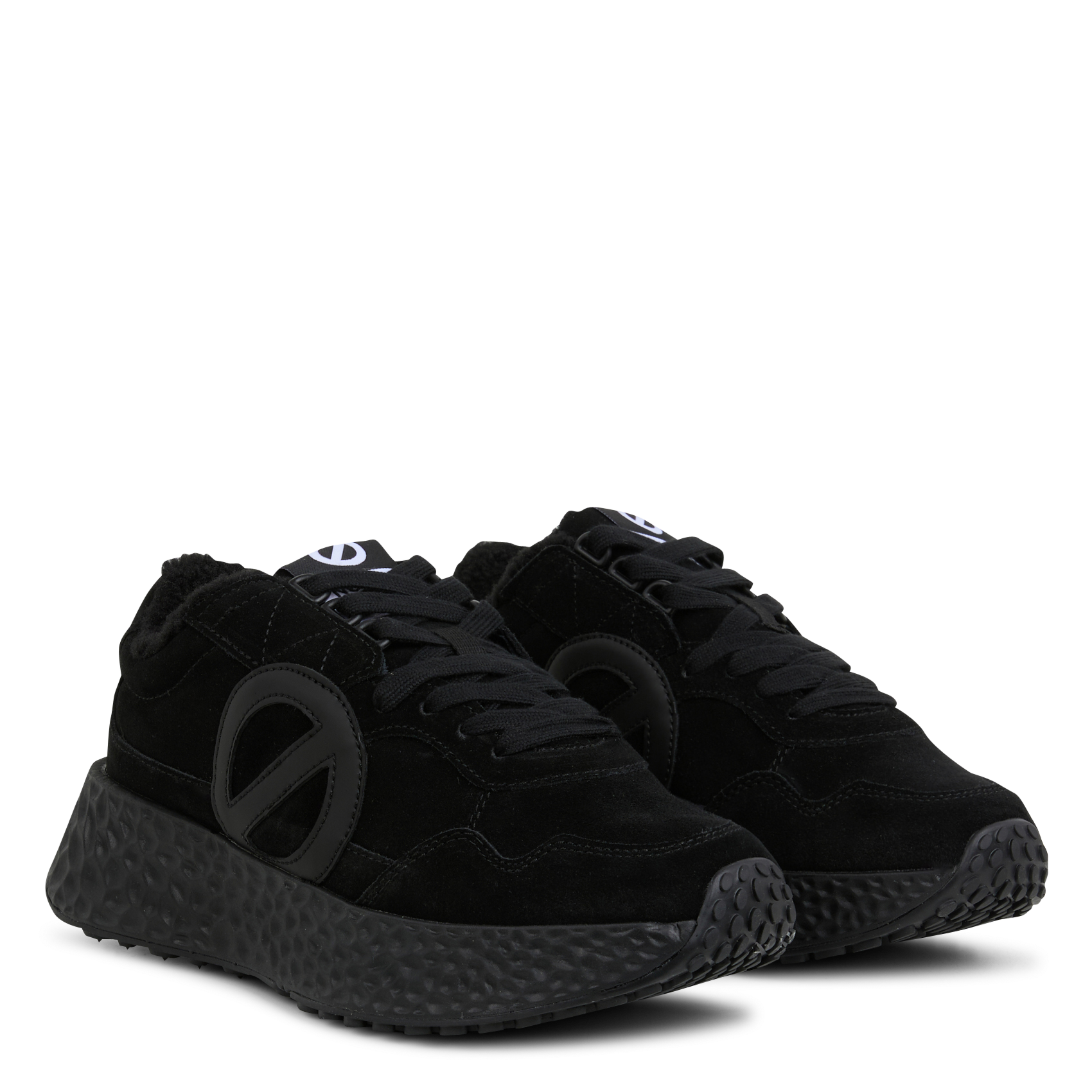 Zapatillas bajas con cuña de cuero aterciopelado NO NAME Negro