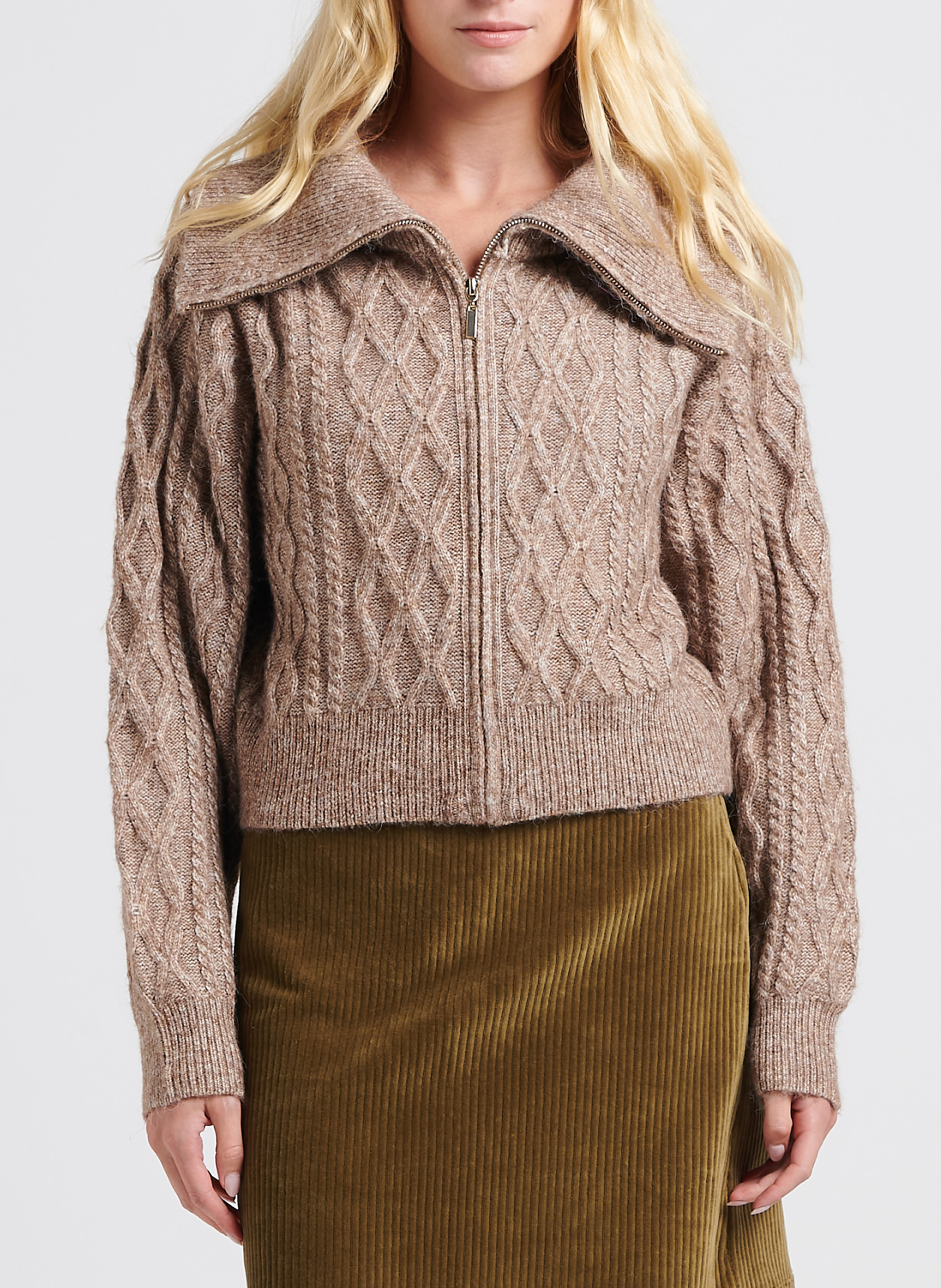 Short trucker-neck cardigan VILA Brown