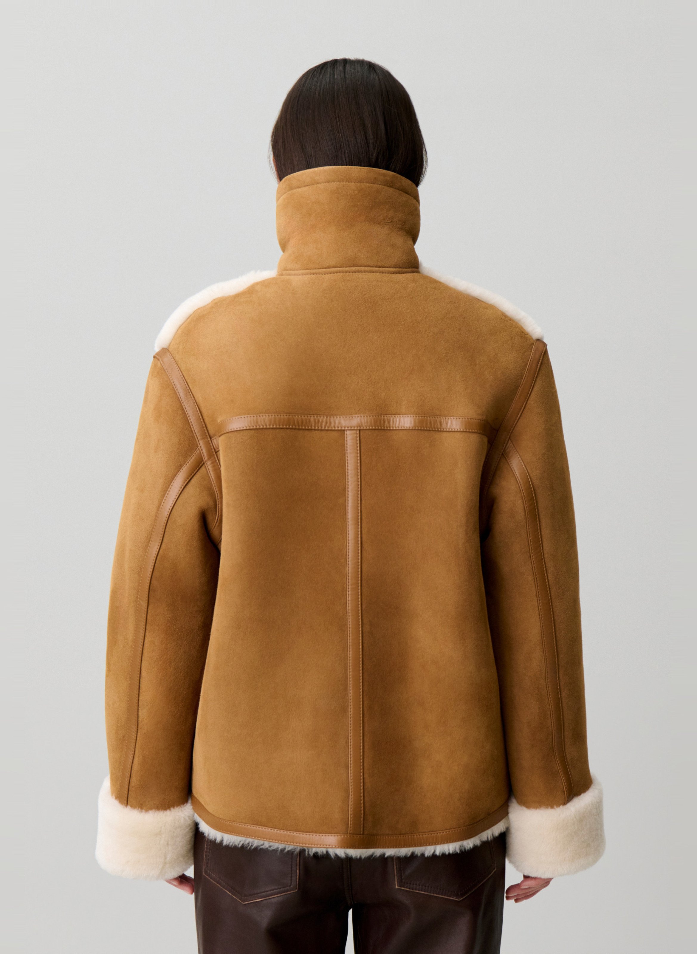 Schapenvachtjas met klassieke kraag CLAUDIE PIERLOT Veelkleurig