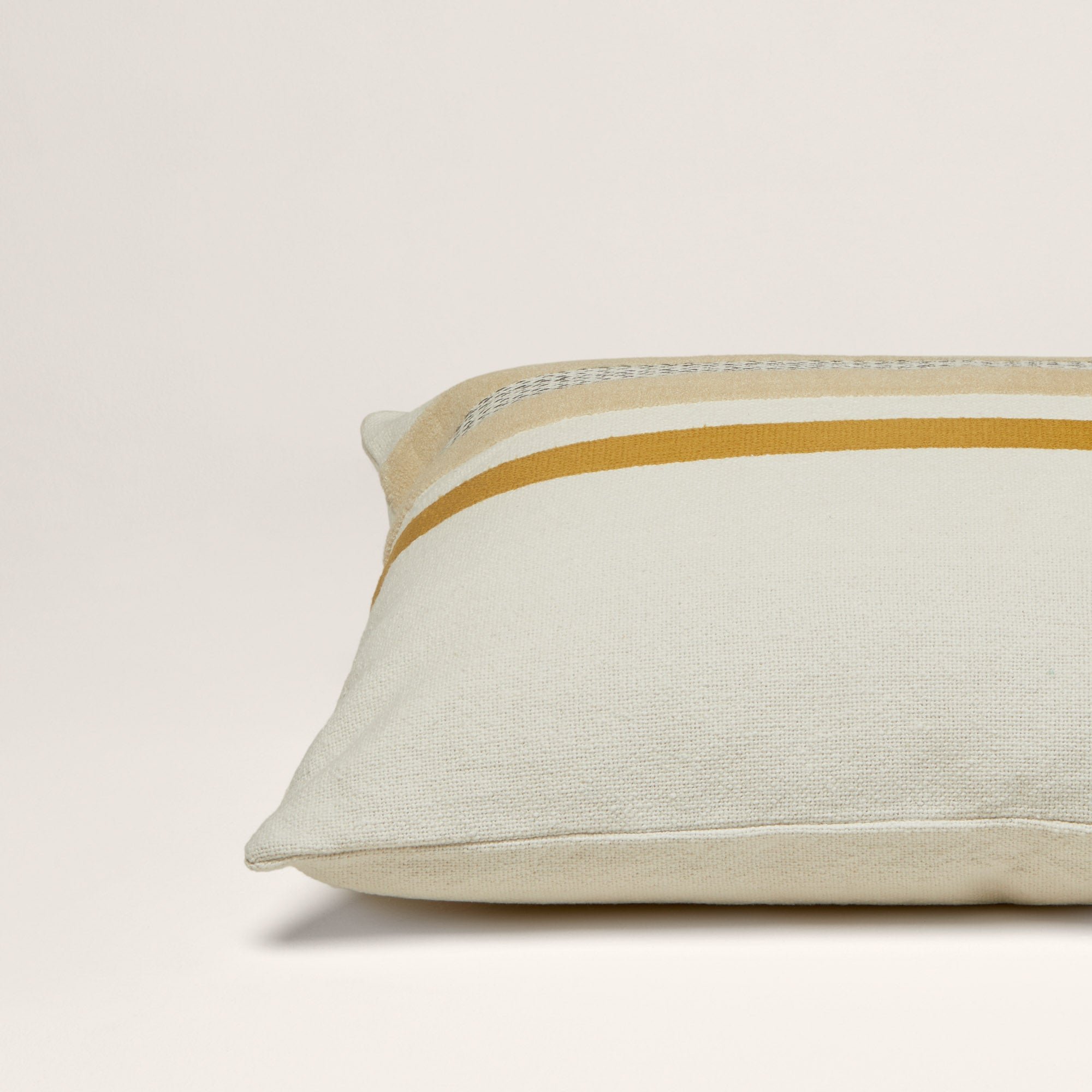 Cushion cover MADURA White