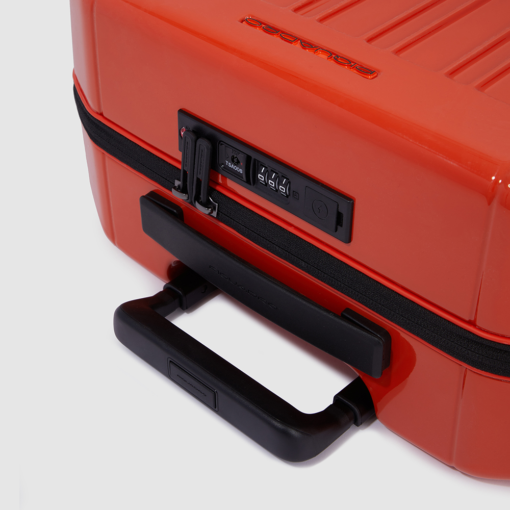 Cabin trolley suitcase with 4 wheels, TSA lock, and USB and USB type-C ports PIQUADRO Orange