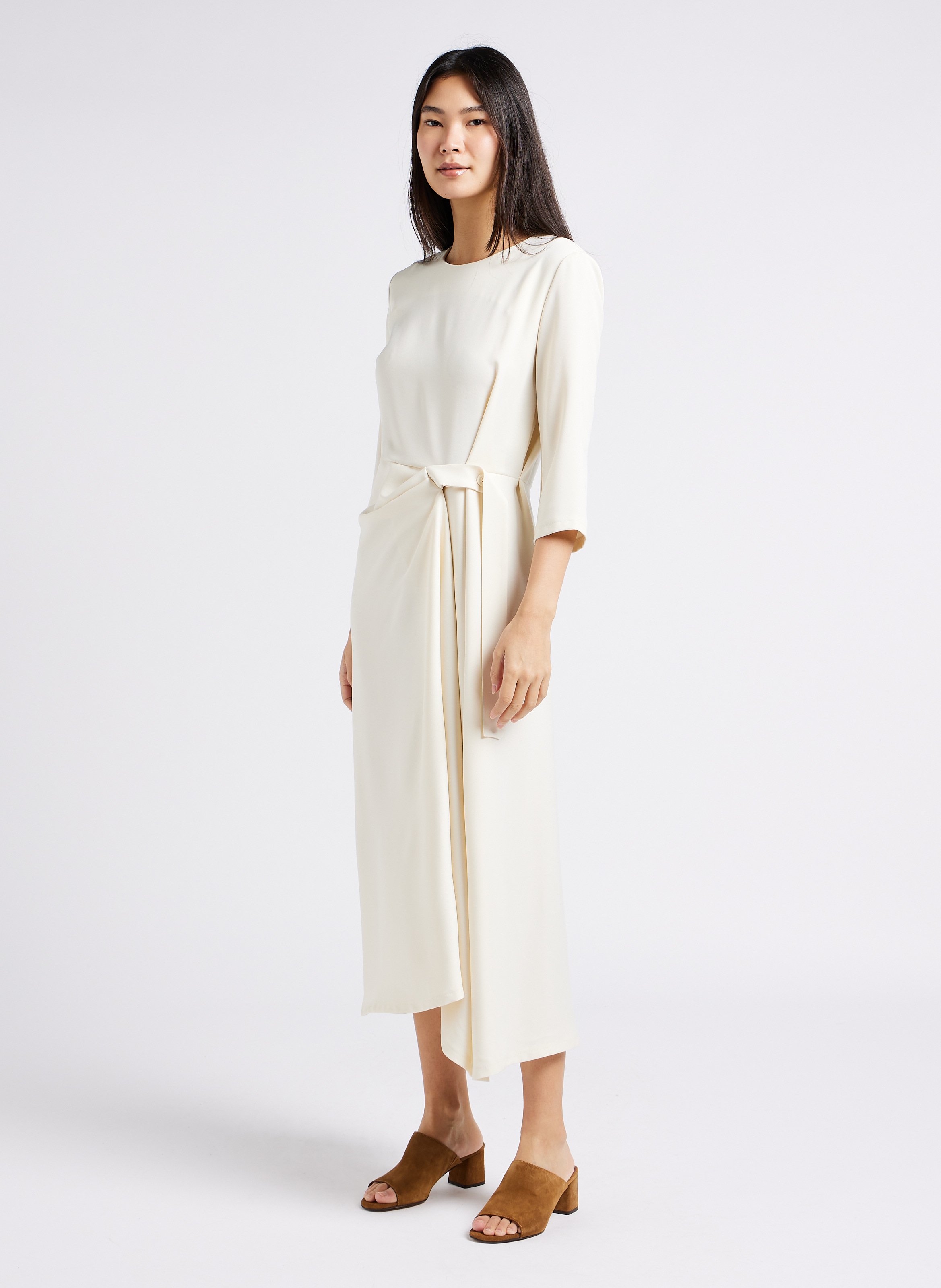 Halfhoge instappers van veloursleer met hak ANONYMOUS COPENHAGEN Bruin