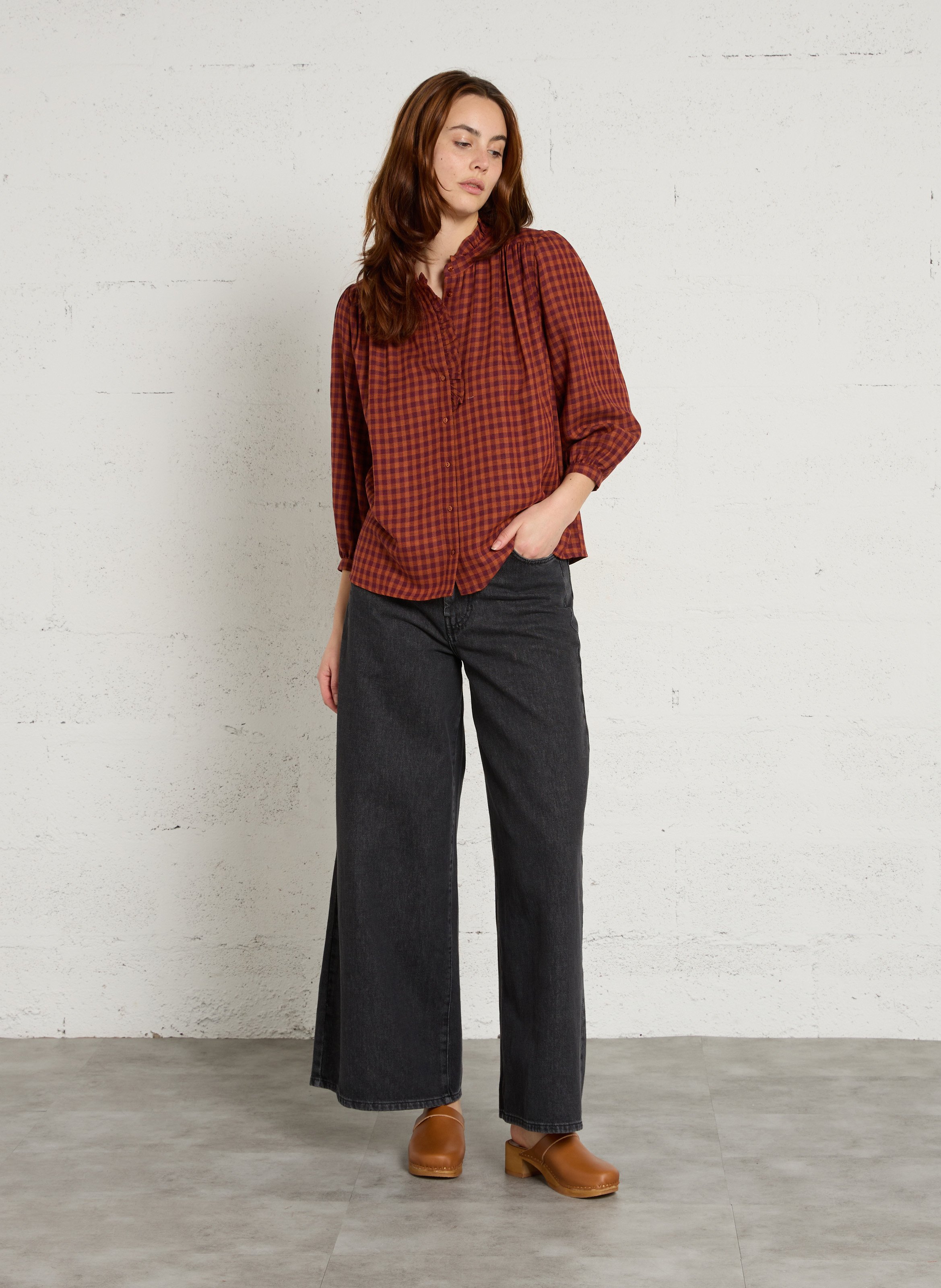 Veloursleder-Clogs mit Absatz BOSABO Braun