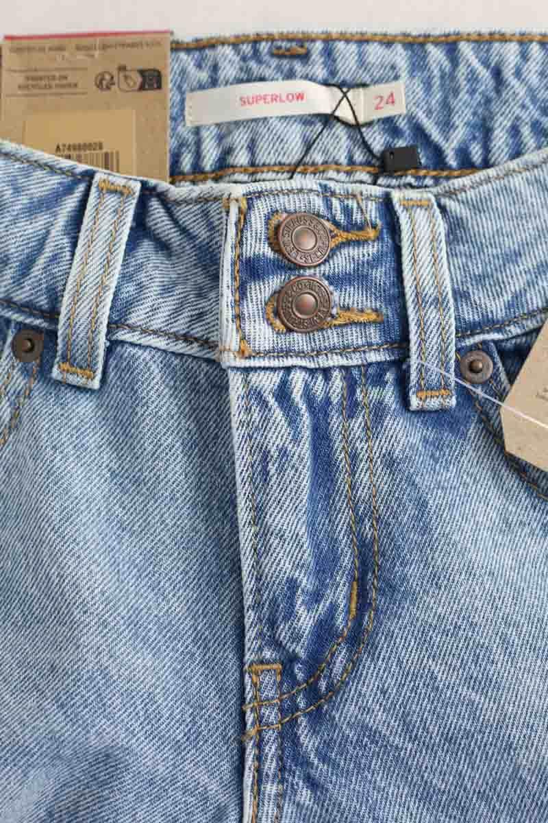 - Straight-leg jeans
- 5 pockets
- Straight cut
- Faded effect LEVI'S - Seconde main Blue