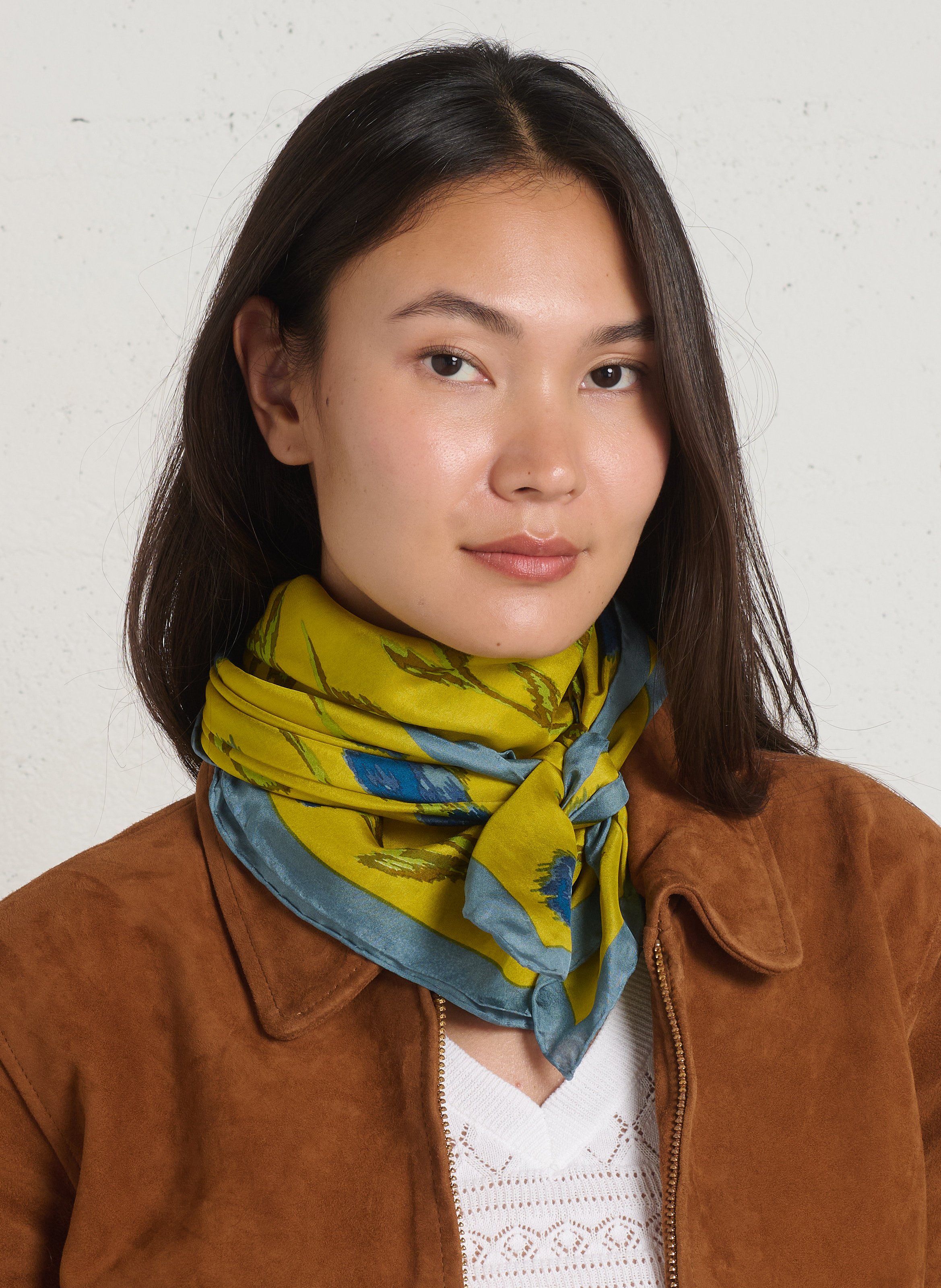 Foulard van zijde met print NICE THINGS