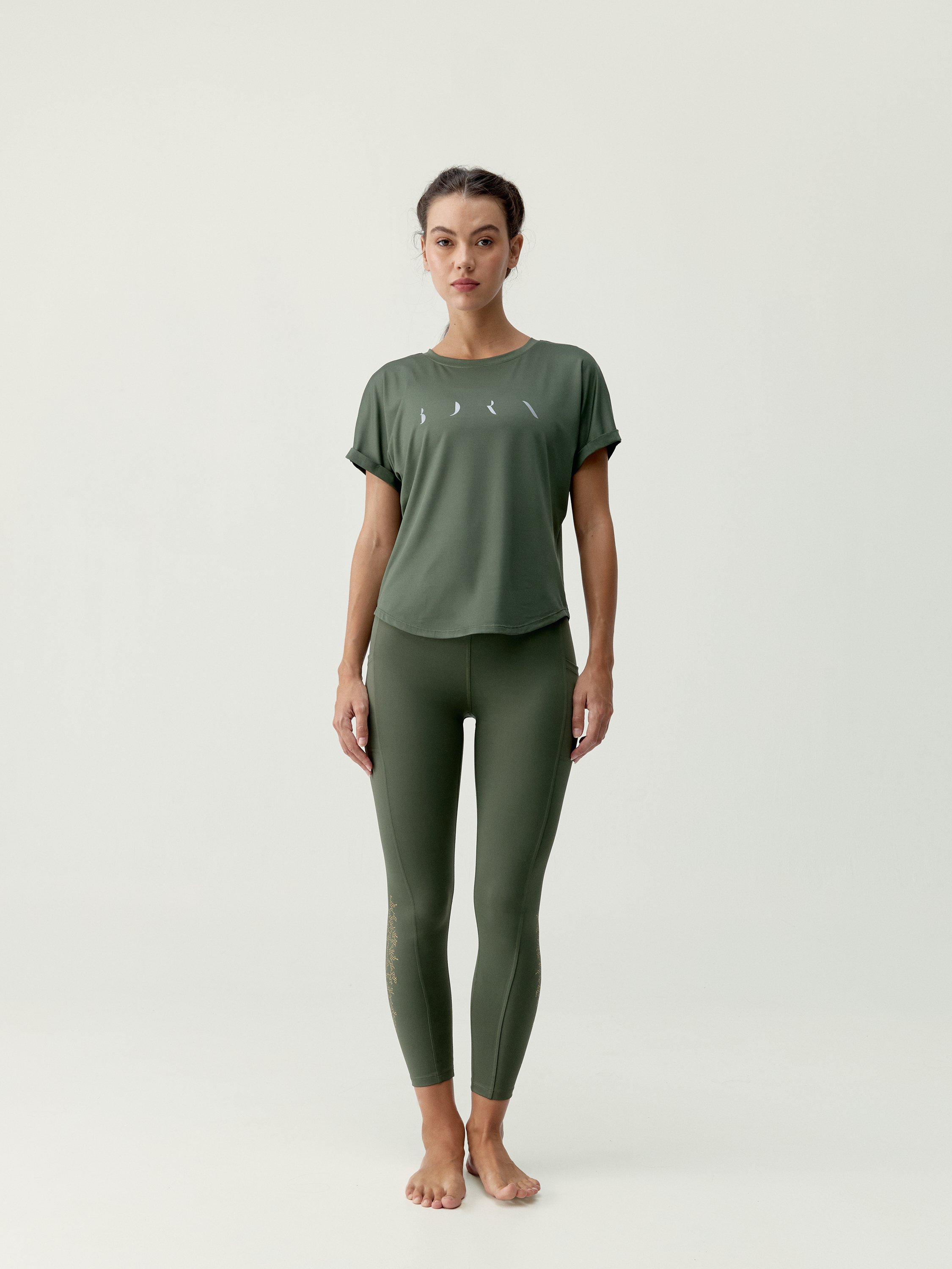 Short-sleeved azami t-shirt BORN Green