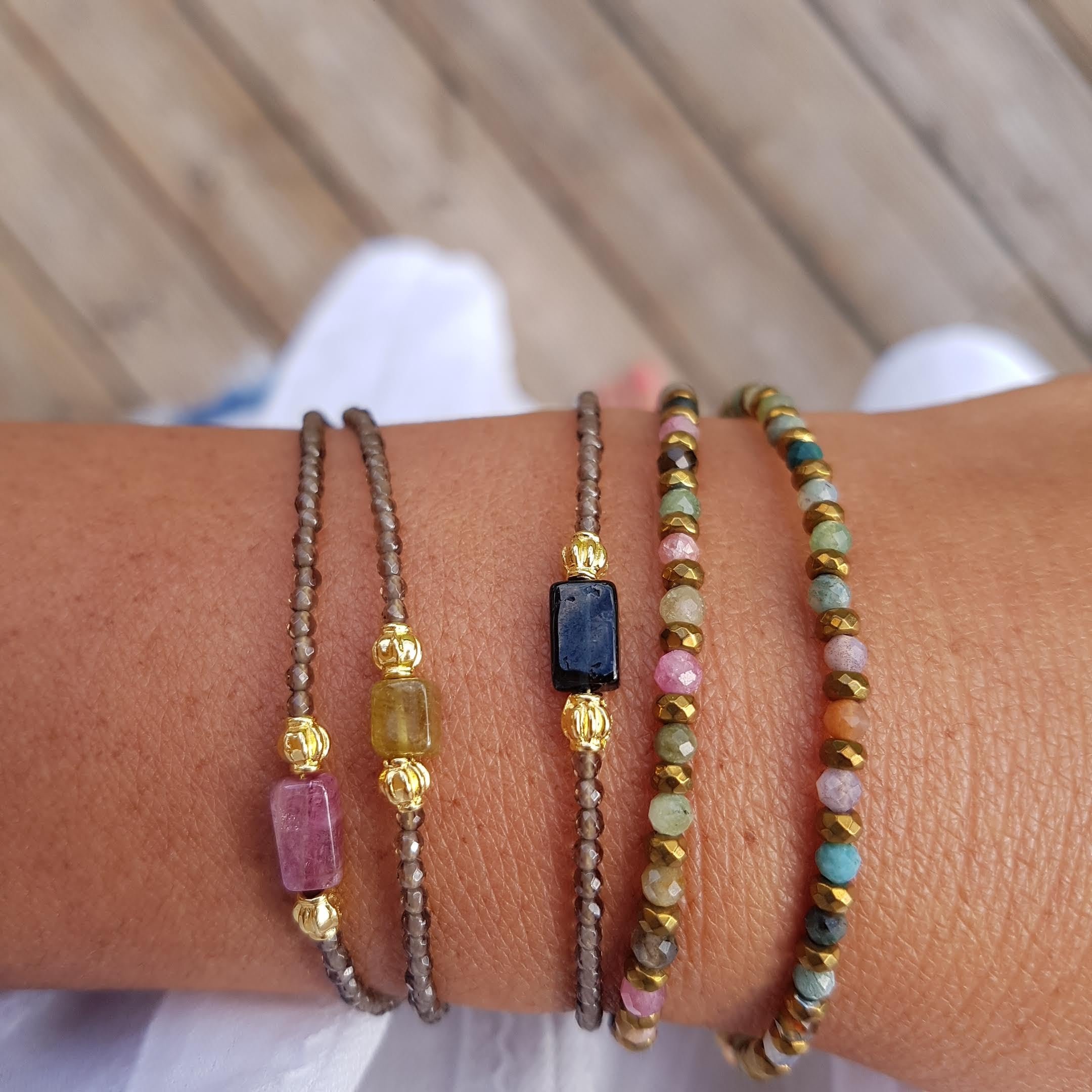 Smoky quartz and tourmaline bracelet GINANDGER Blue