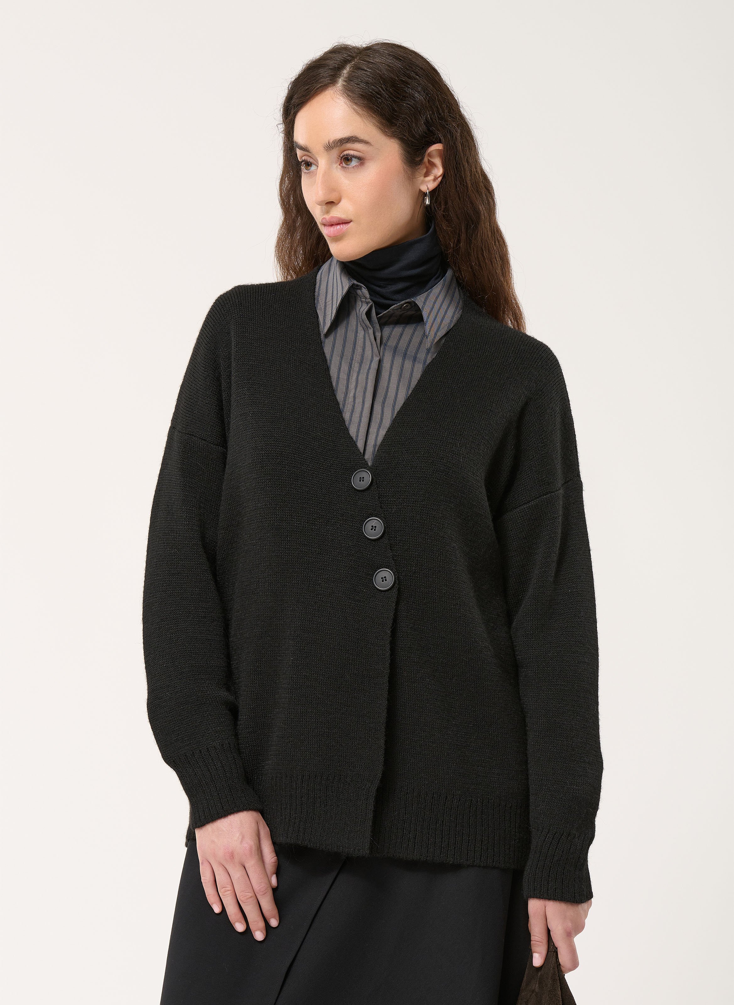 Gilet oversize col V en maille HUMILITY Noir