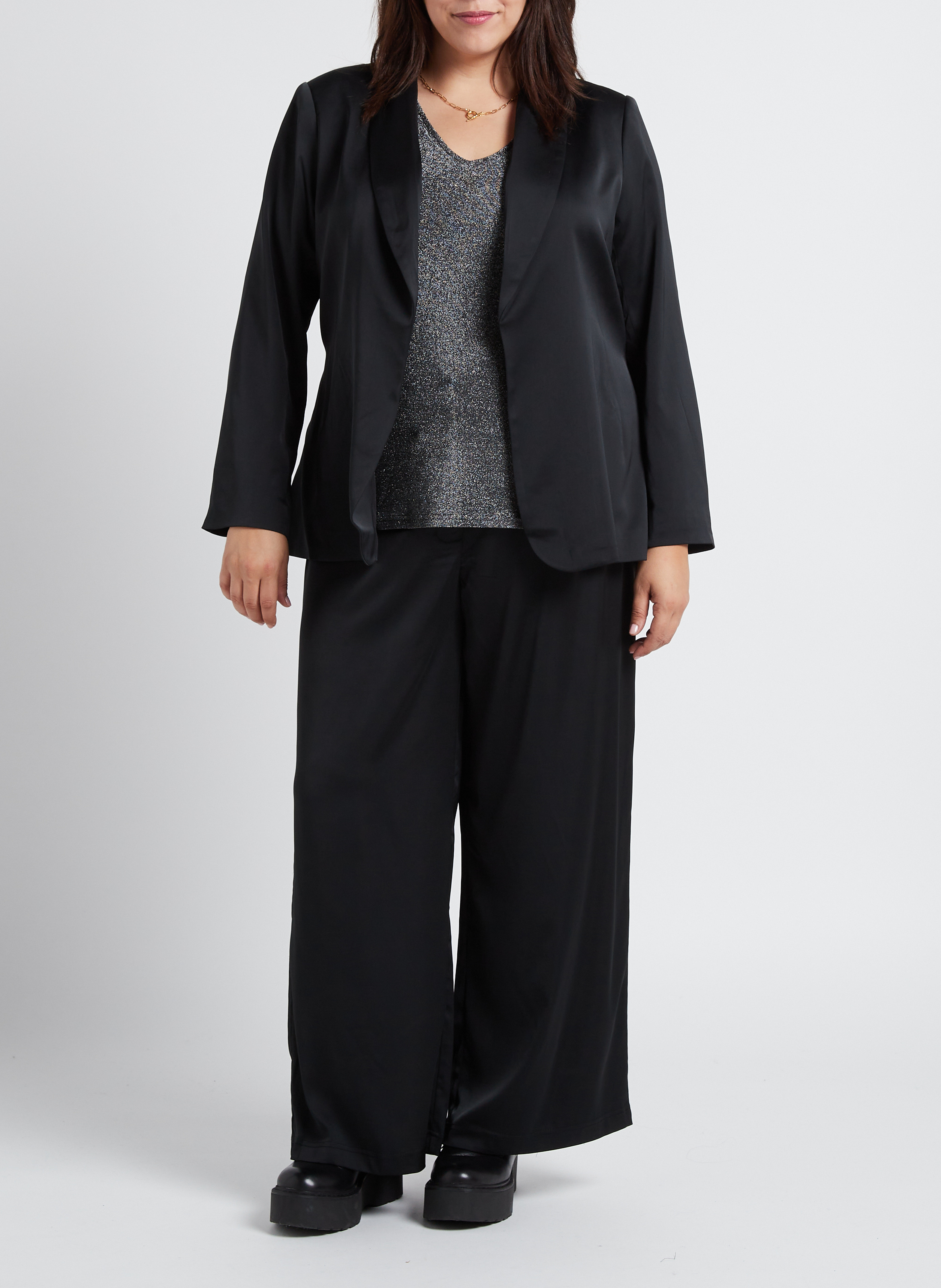 Satijnachtig jasje met reverskraag EVOKED Zwart