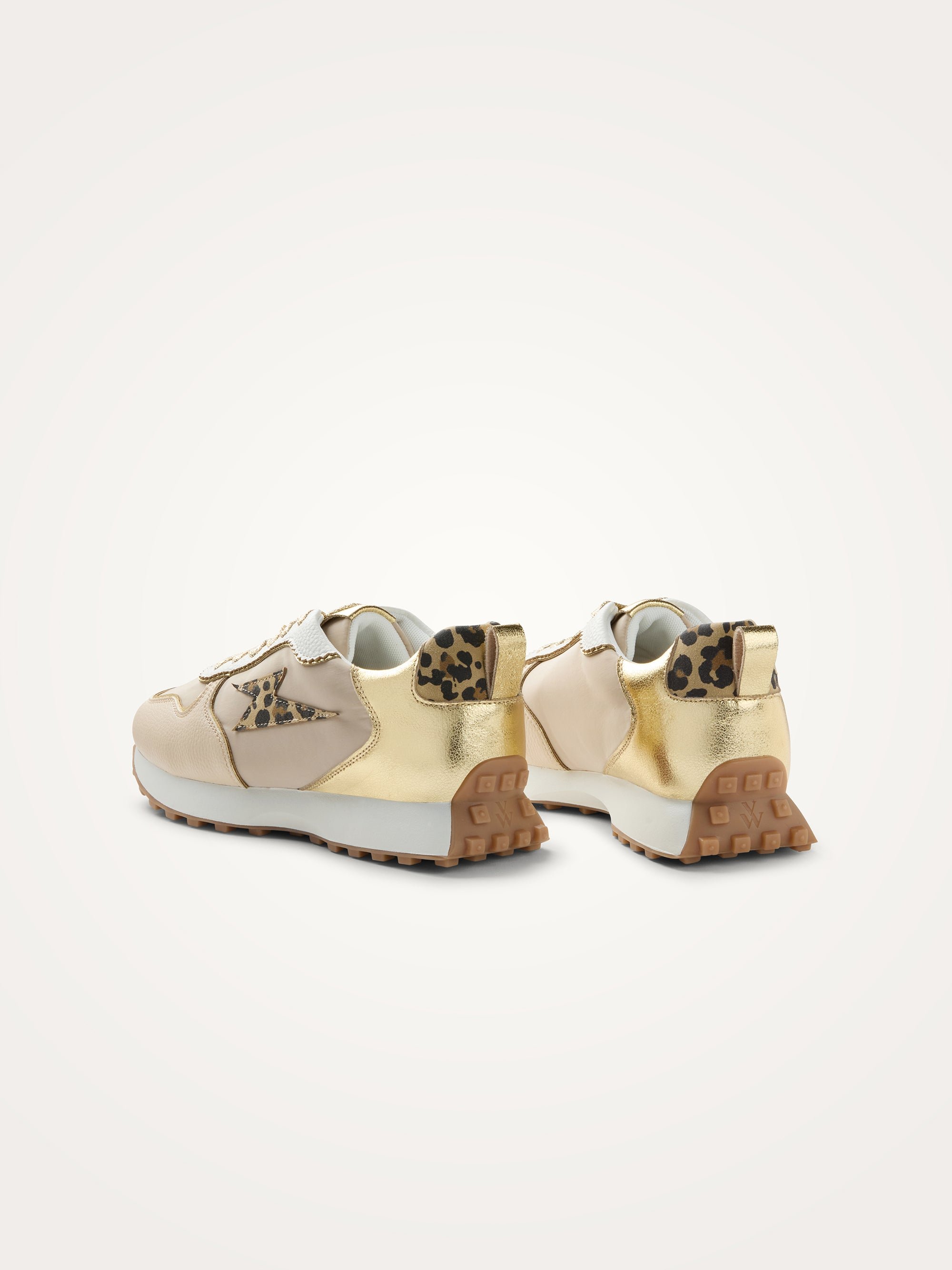 Lightning bolt running sole sneakers VANESSA WU Beige