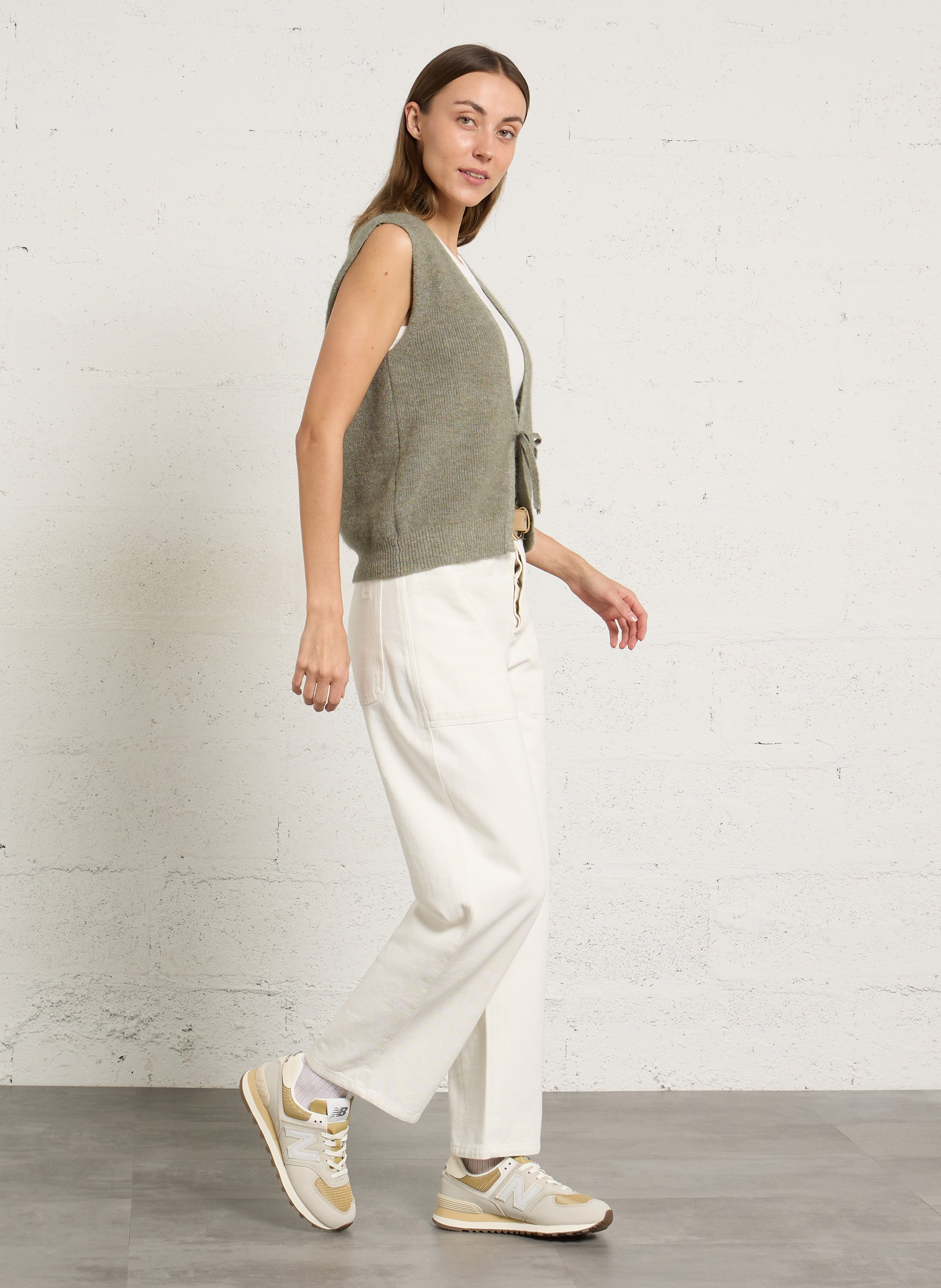 Lage baskets van leermix NEW BALANCE Beige