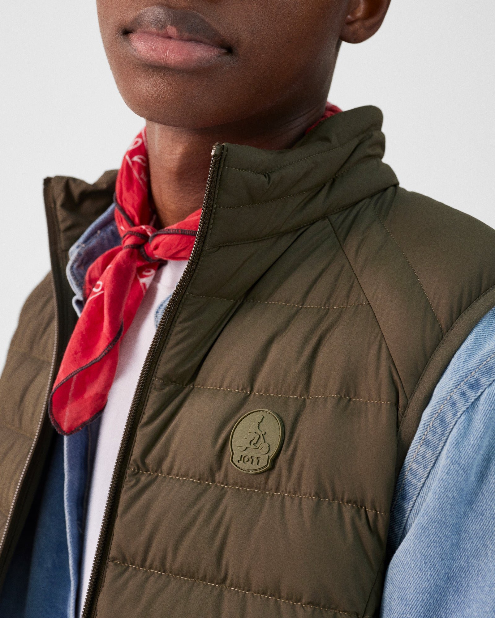 Stretch sleeveless puffer jacket Arafo JOTT Green