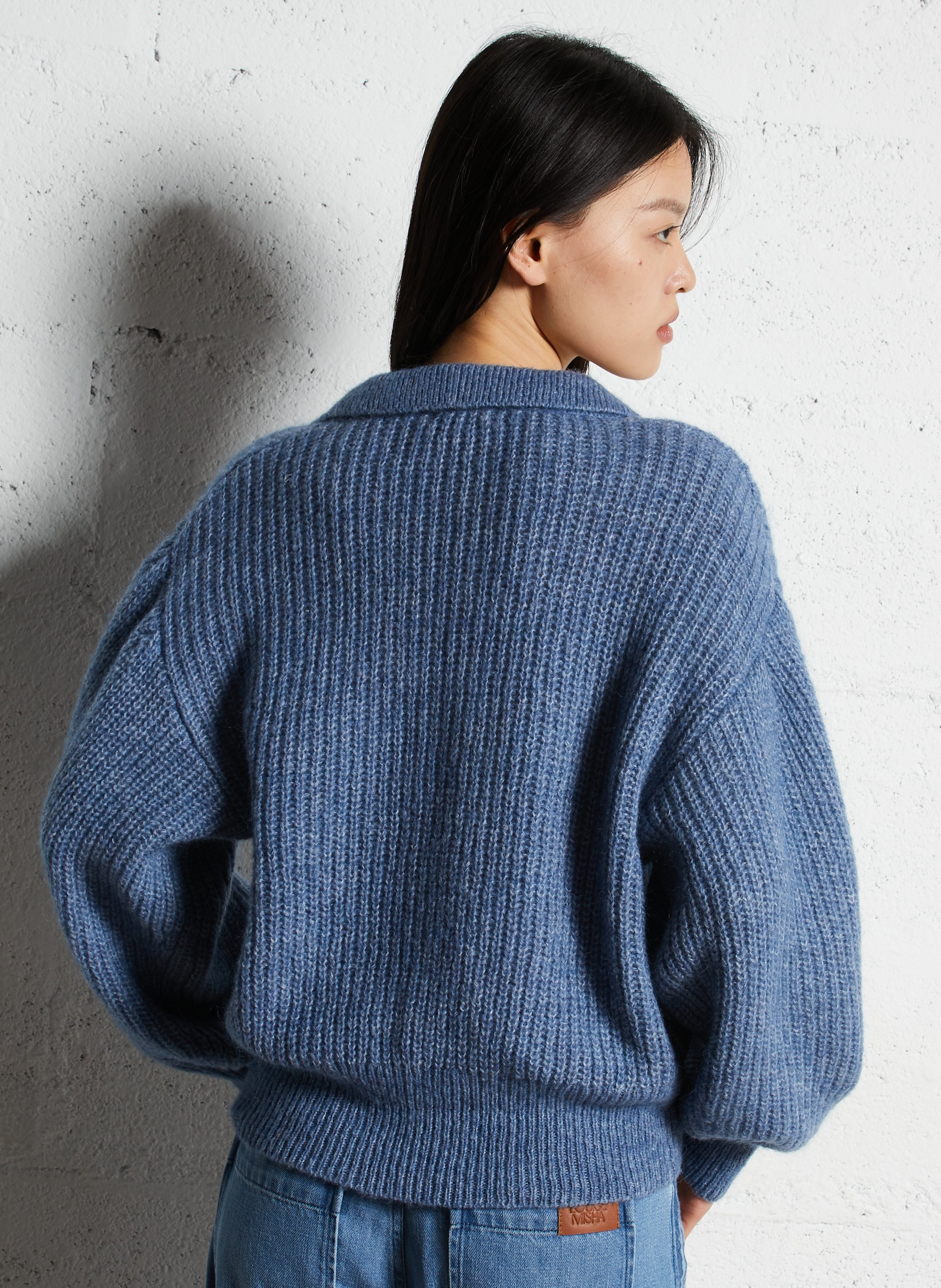 Pull col polo ample en maille unie LOUISE MISHA Bleu