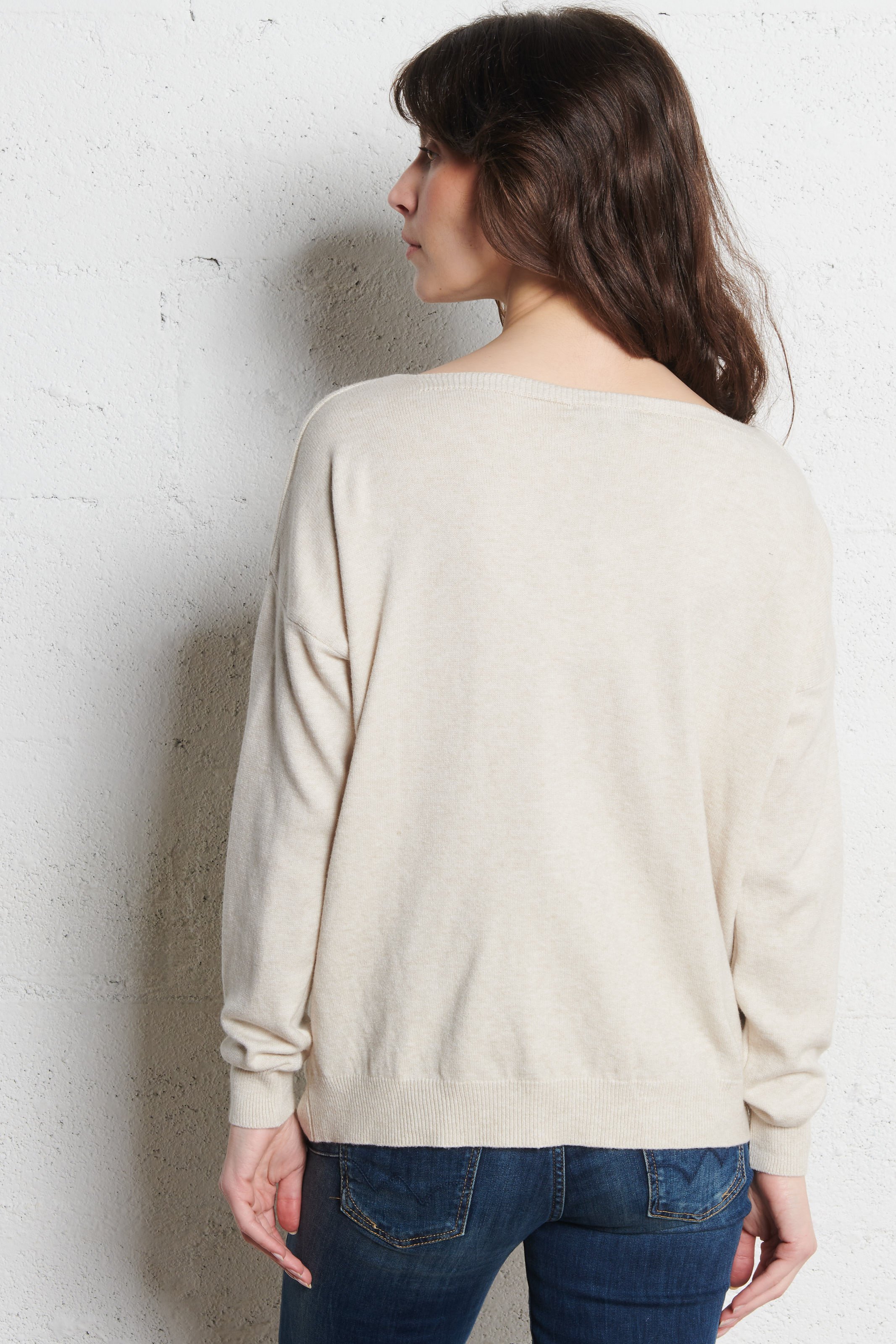 Pull droit col V uni PLEASE Beige