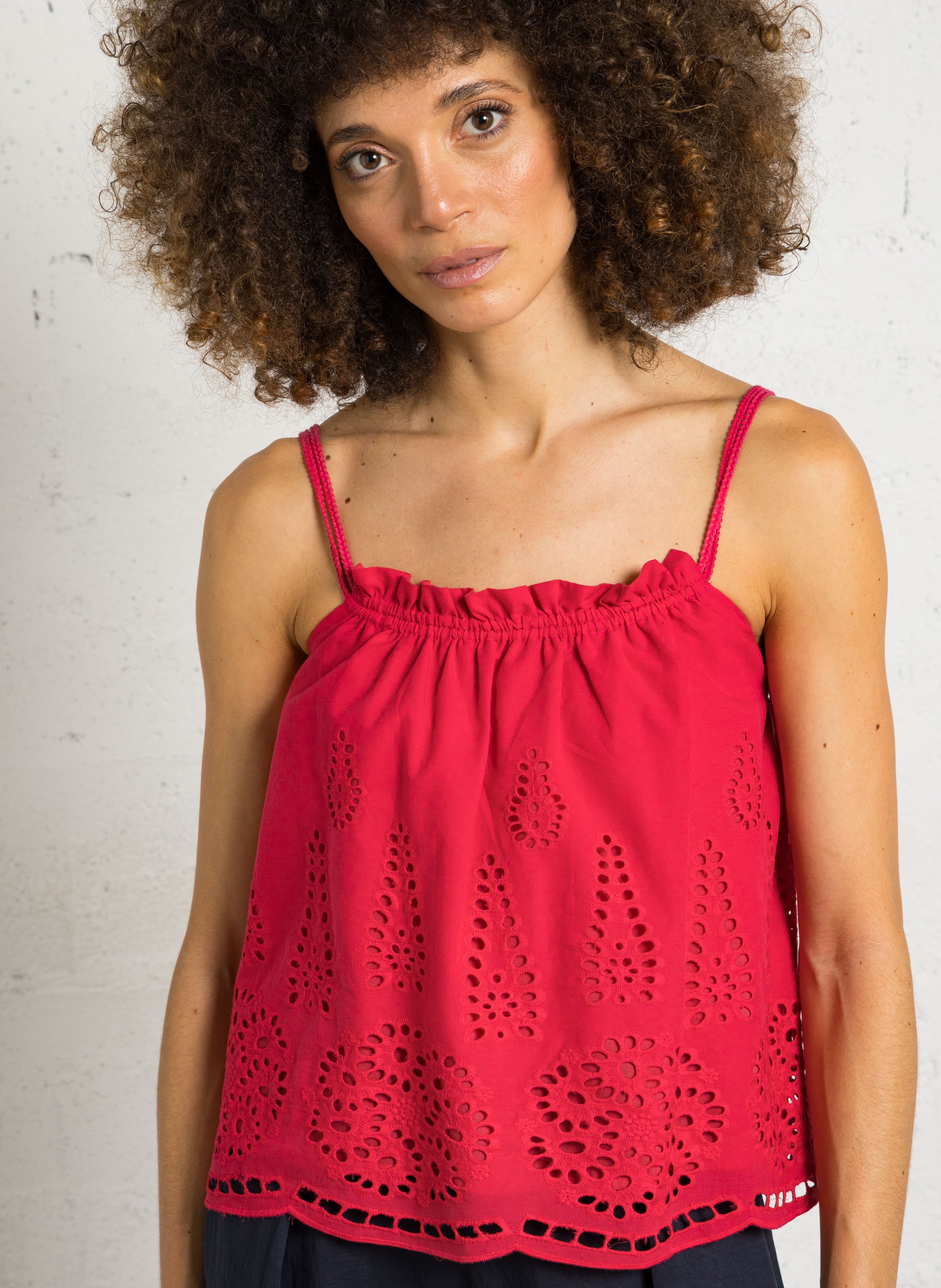 Top ample brodé à bretelles THE KORNER Violet