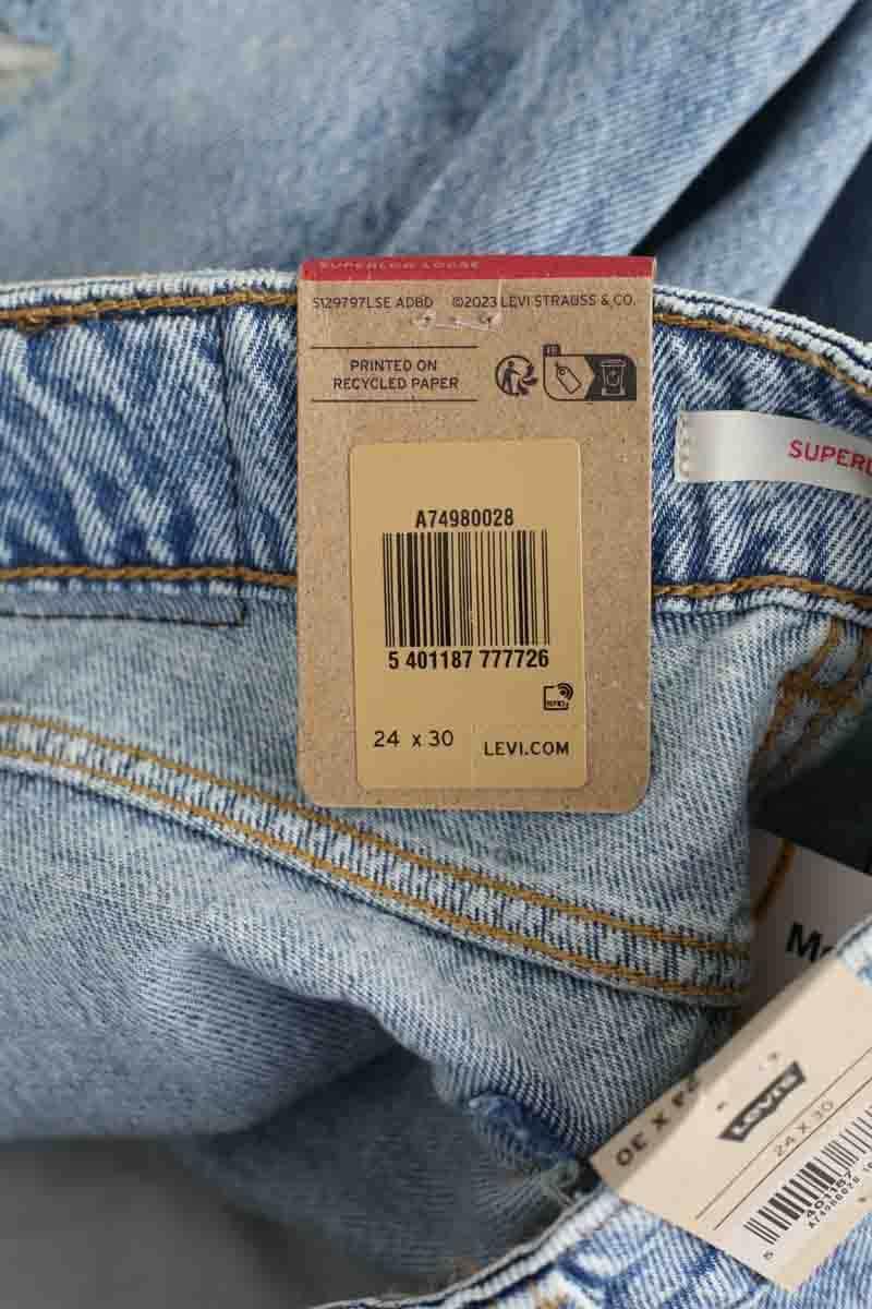 - Straight-leg jeans
- 5 pockets
- Straight cut
- Faded effect LEVI'S - Seconde main Blue