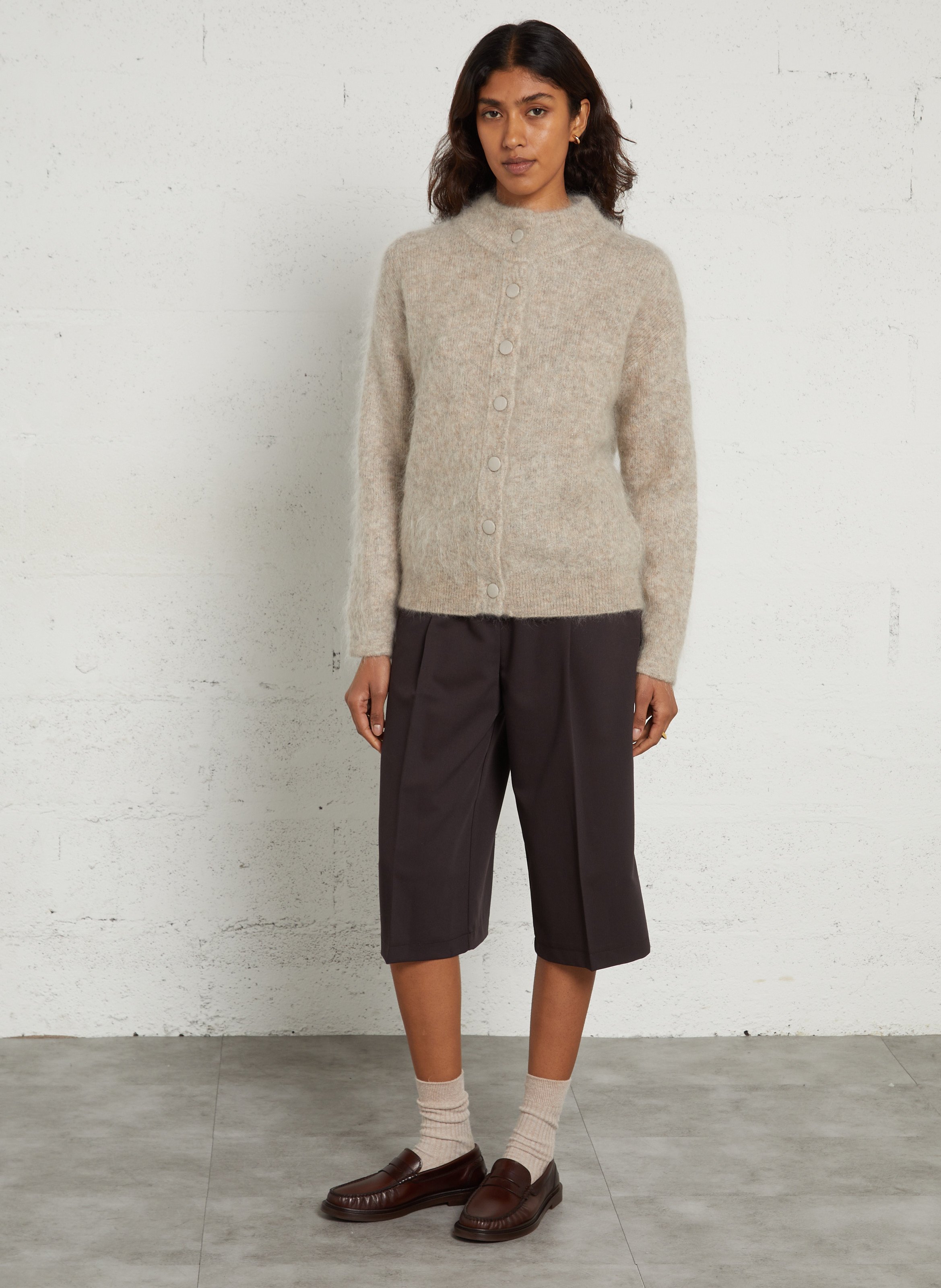 Gerade geschnittene, weite Bundfalten-Bermudashorts IMPERIAL Braun