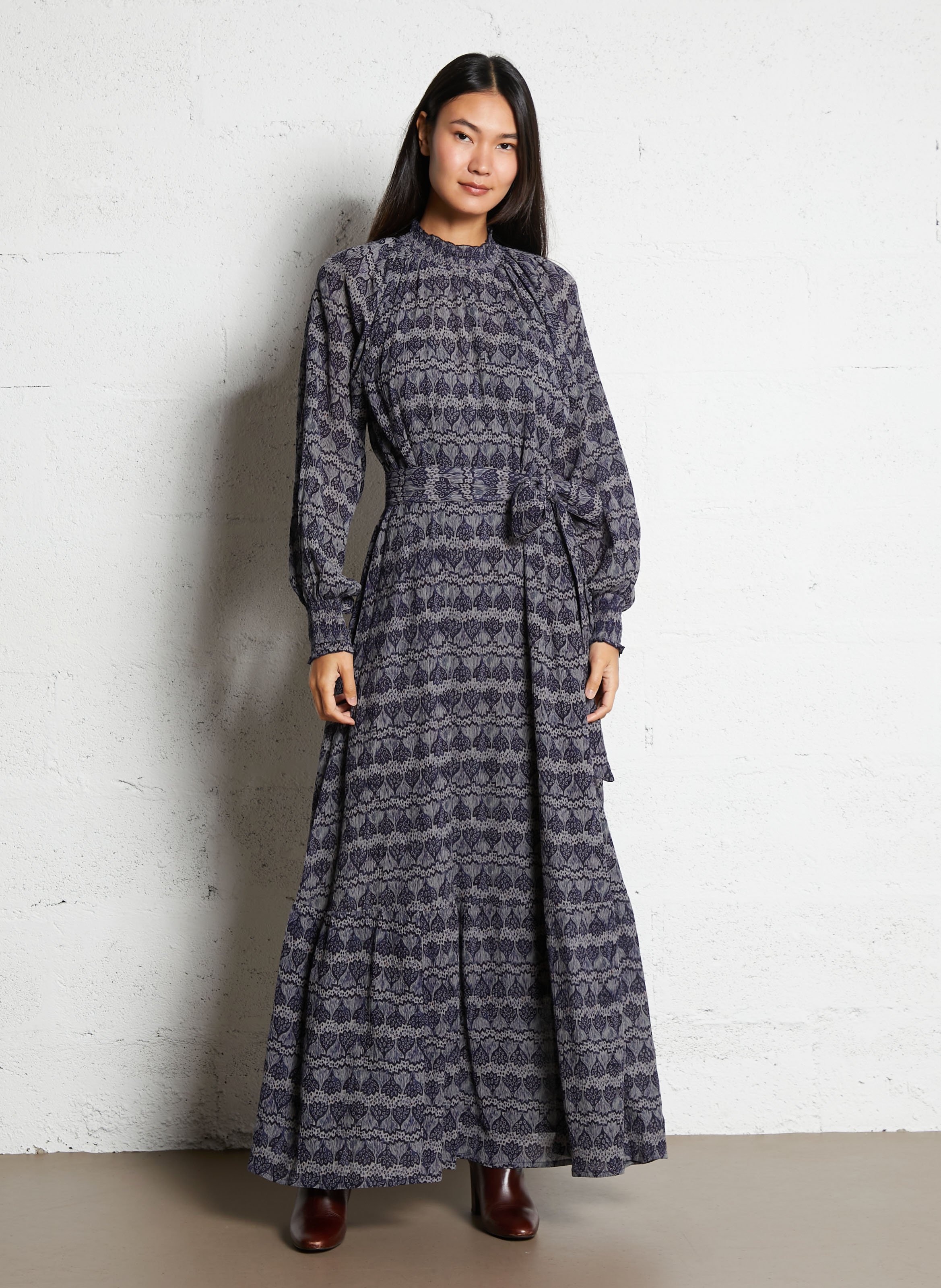 Bedrucktes Maxikleid mit Rundhalsausschnitt ANTIK BATIK Blau