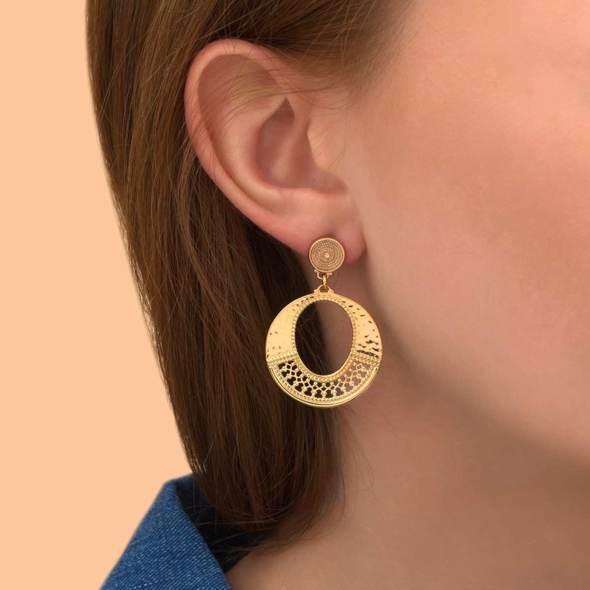 Boucles d'oreilles percées métal doré martelé SATELLITE PARIS Doré